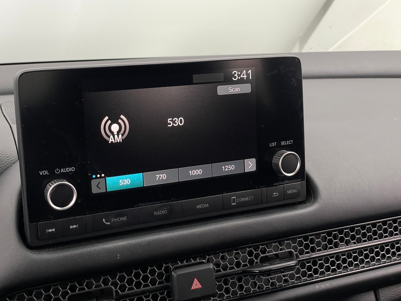 Thumbnail: 2023 Honda HR-V - 4