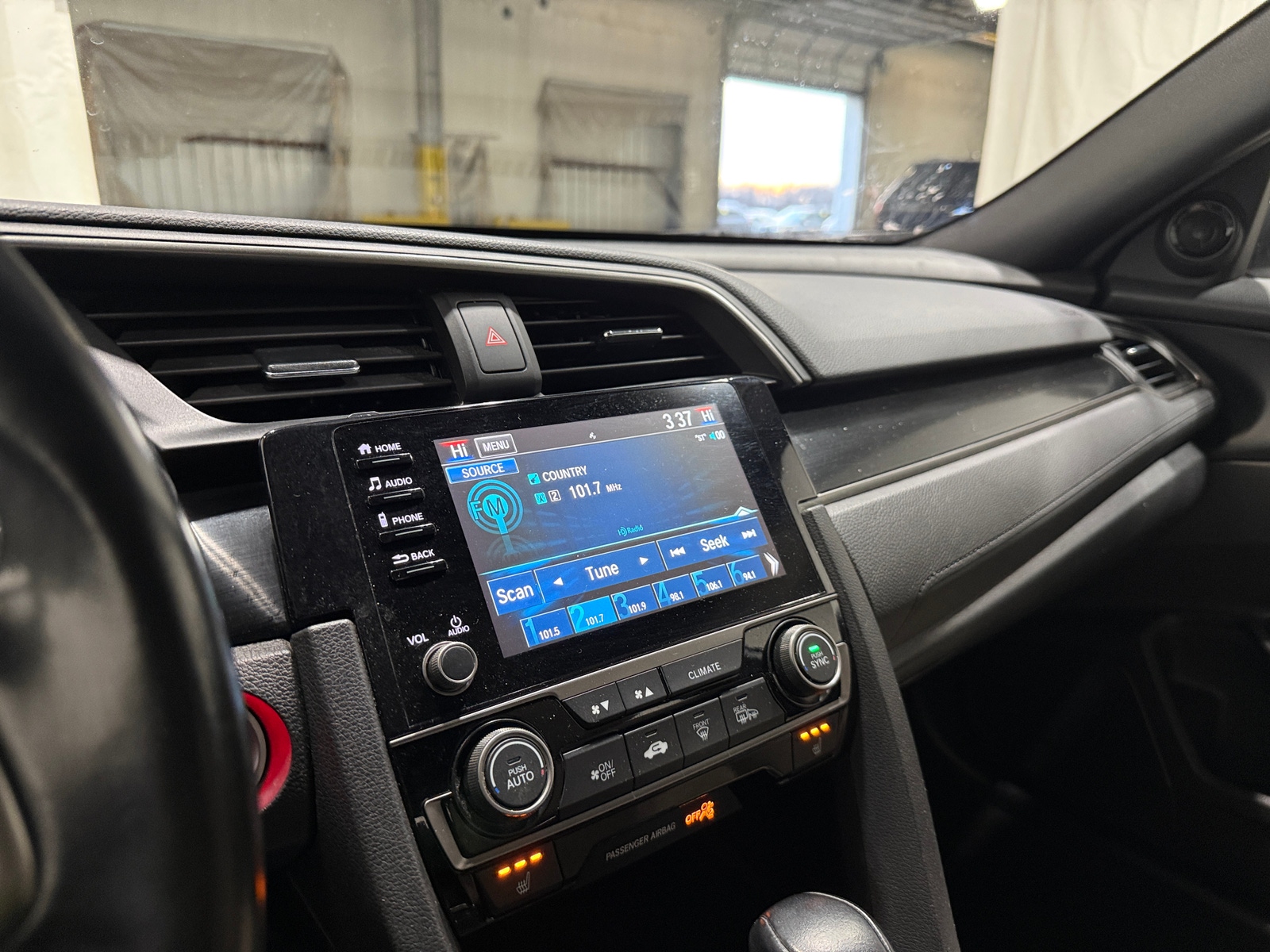 Thumbnail: 2020 Honda Civic - 3