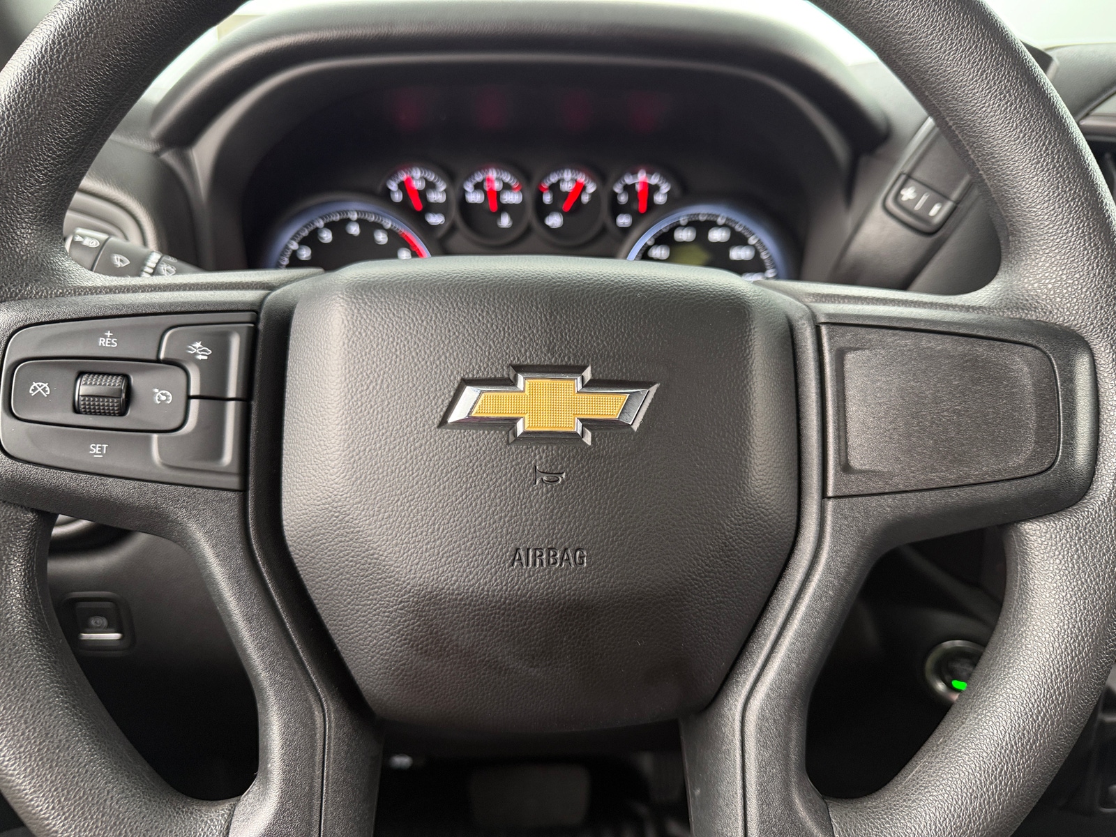 Thumbnail: 2024 Chevrolet Silverado 2500 - 5