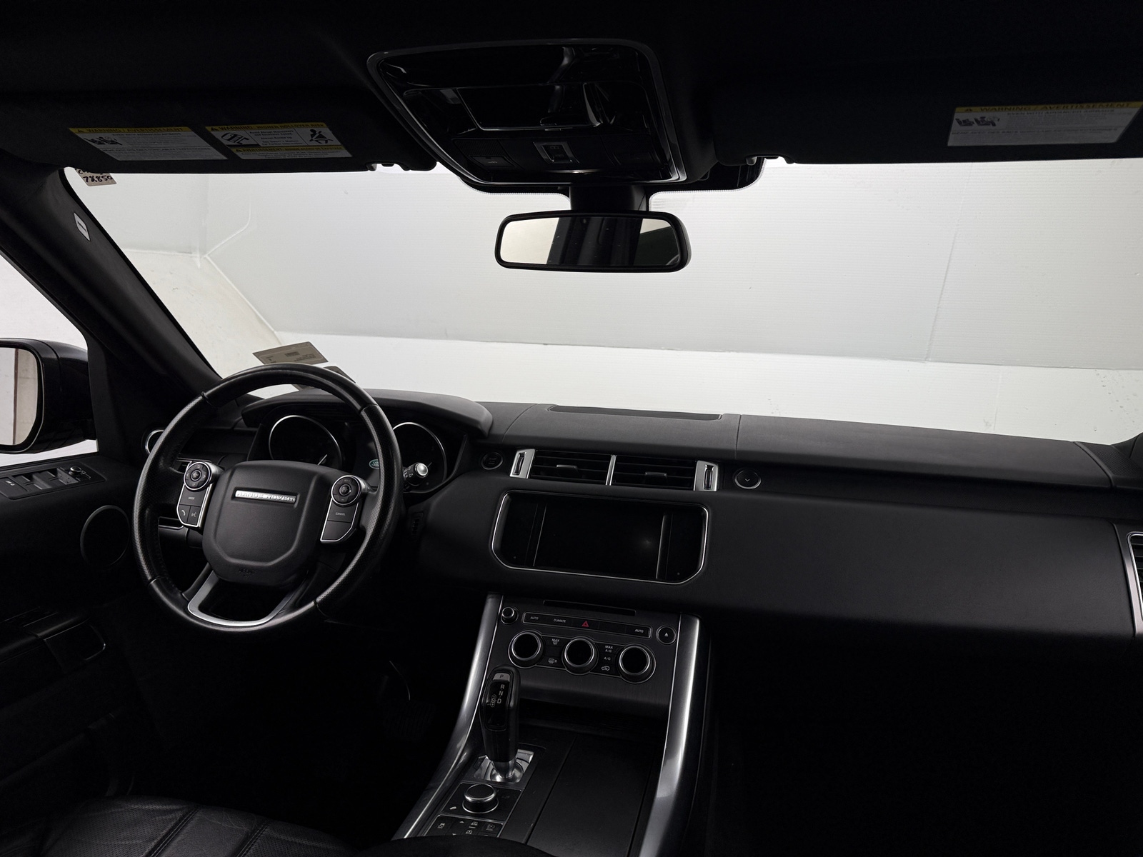 Thumbnail: 2016 Land Rover Range Rover Sport - 2