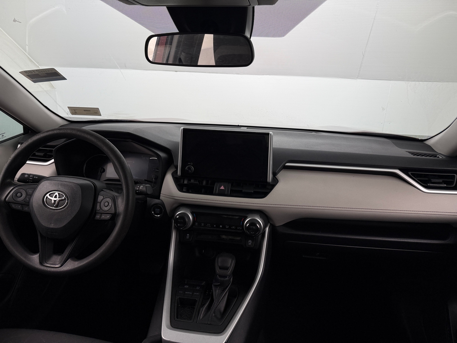 Thumbnail: 2023 Toyota RAV4 - 3