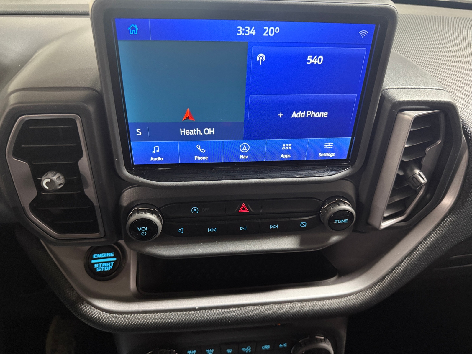 Thumbnail: 2022 Ford Bronco Sport - 4