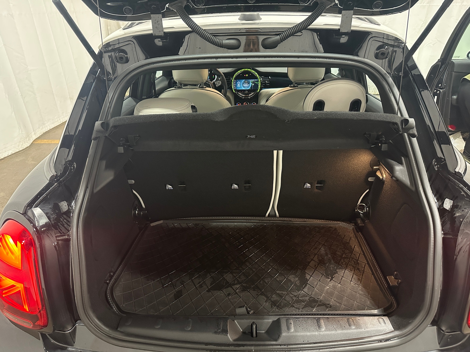 Thumbnail: 2024 MINI Cooper Hardtop - 6