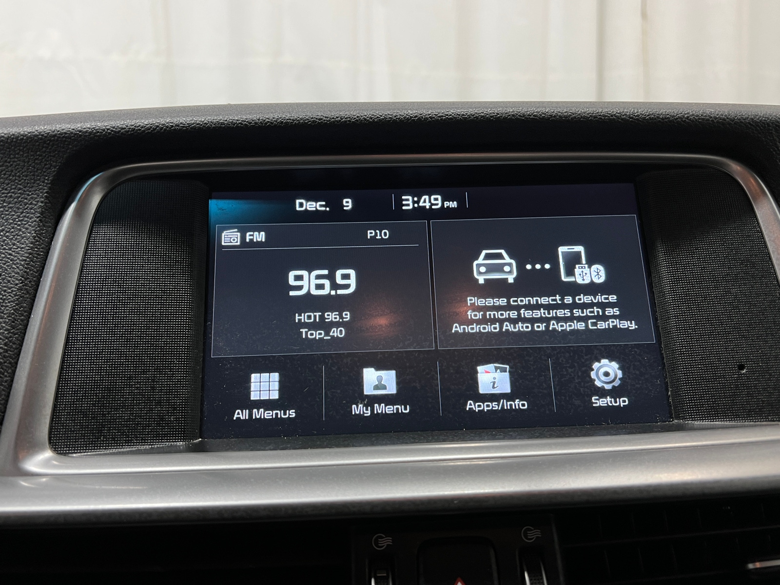 Thumbnail: 2020 Kia Optima - 4