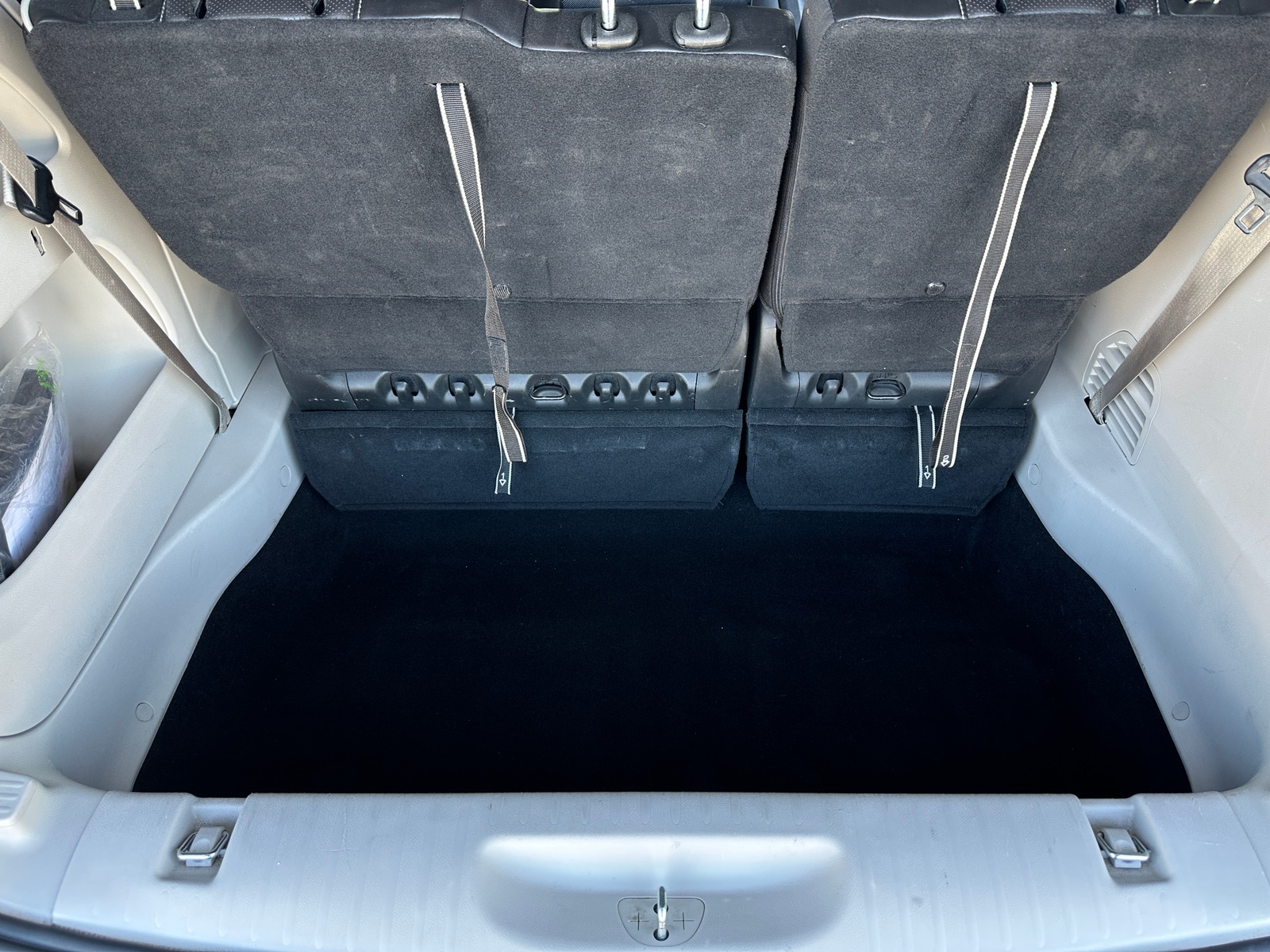 Thumbnail: 2023 Chrysler Pacifica - 7