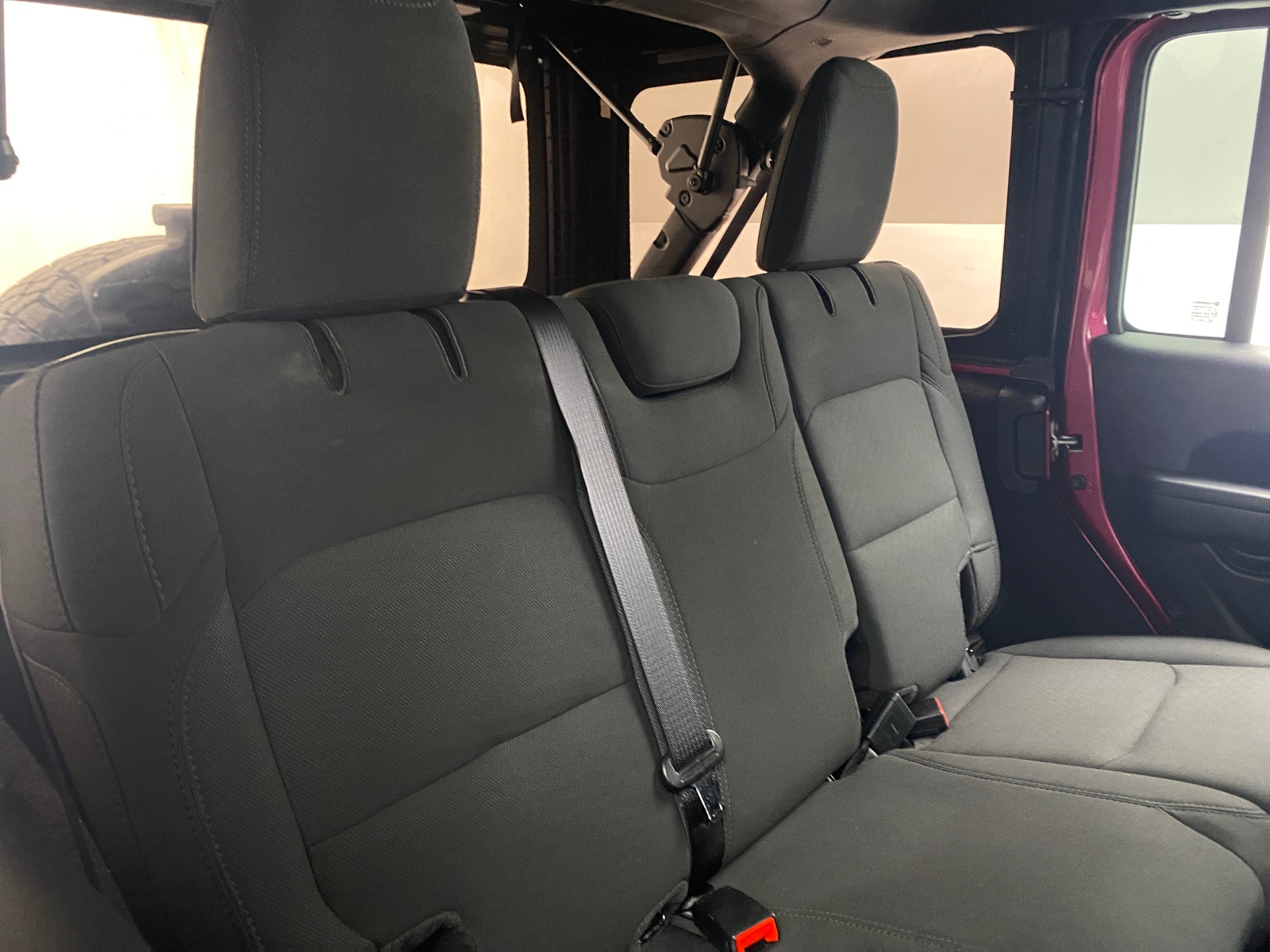 Thumbnail: 2022 Jeep Wrangler - 6