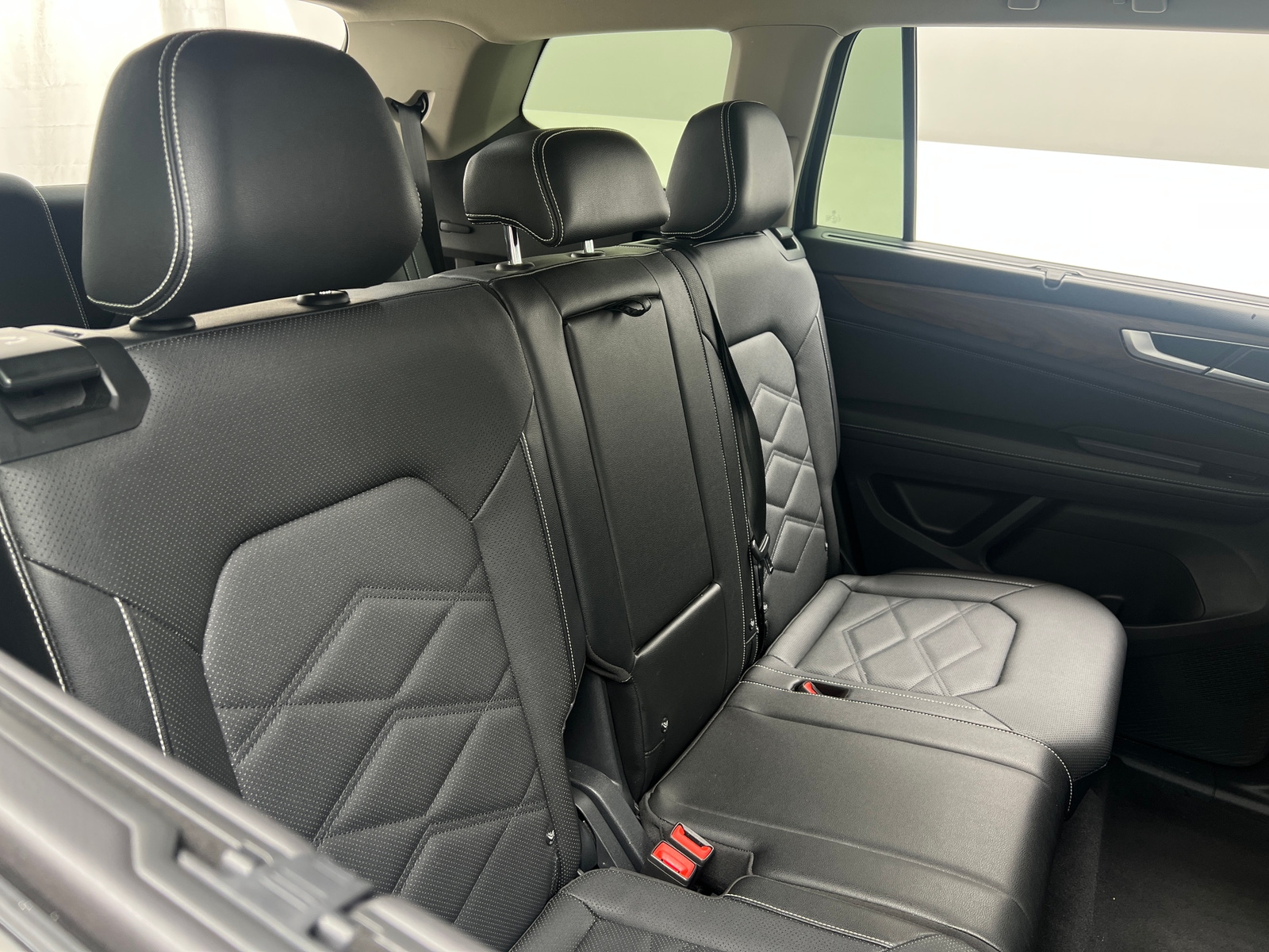 Thumbnail: 2025 Volkswagen Atlas - 5