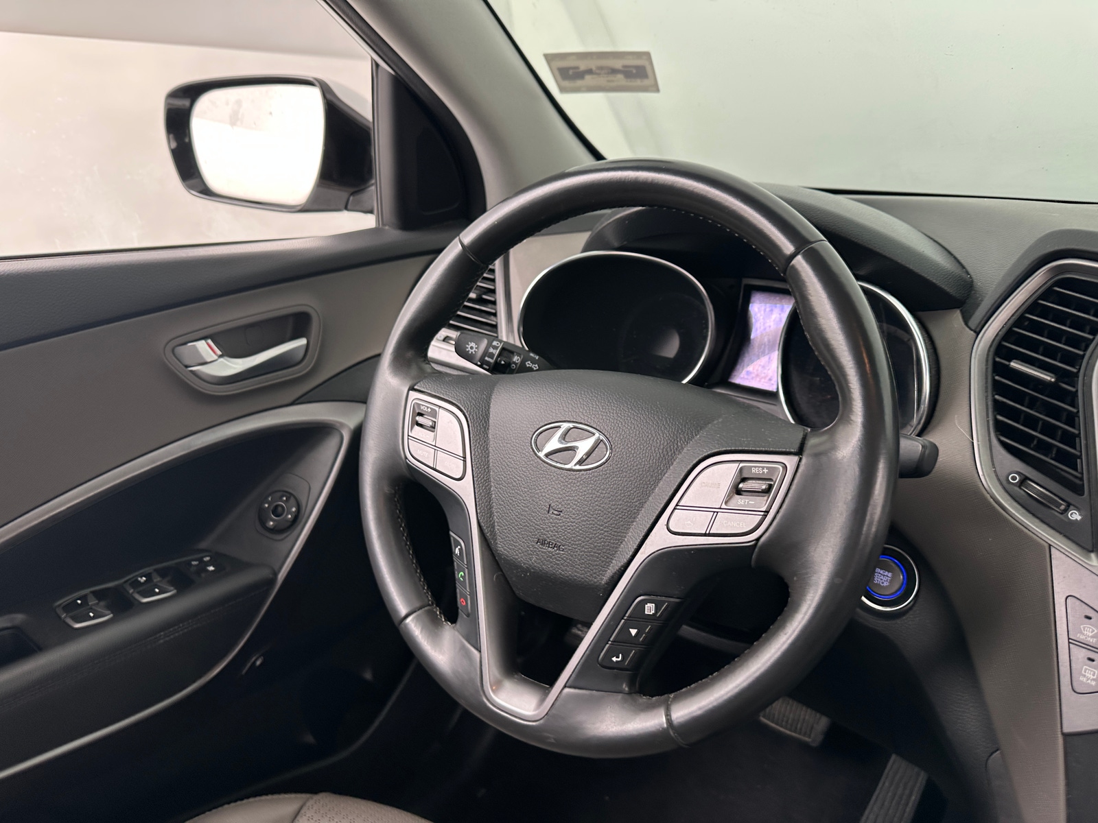 Thumbnail: 2013 Hyundai Santa Fe - 5