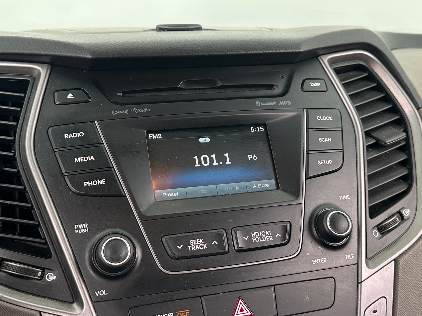 Thumbnail: 2013 Hyundai Santa Fe - 4