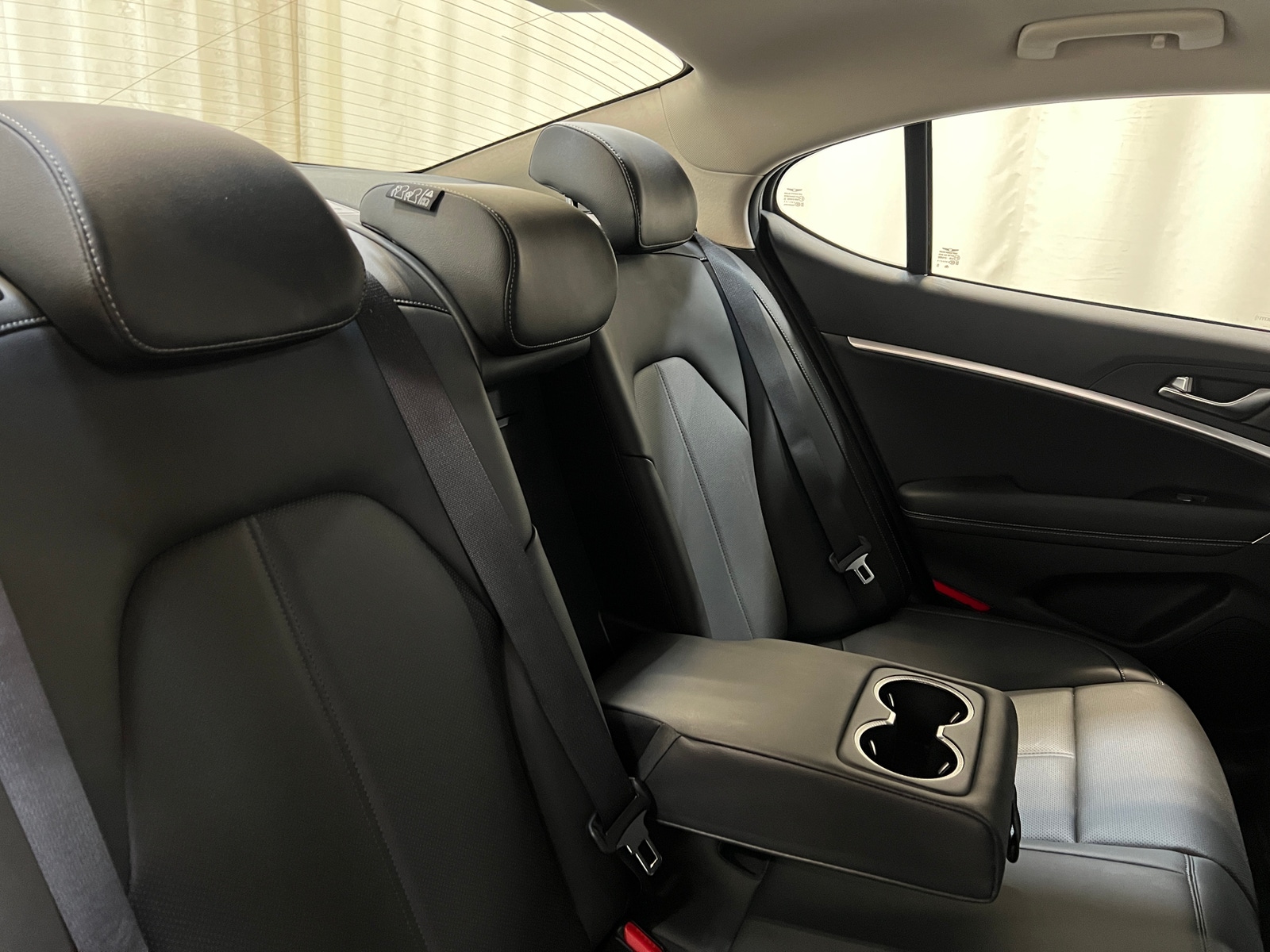 Thumbnail: 2025 Genesis G70 - 5