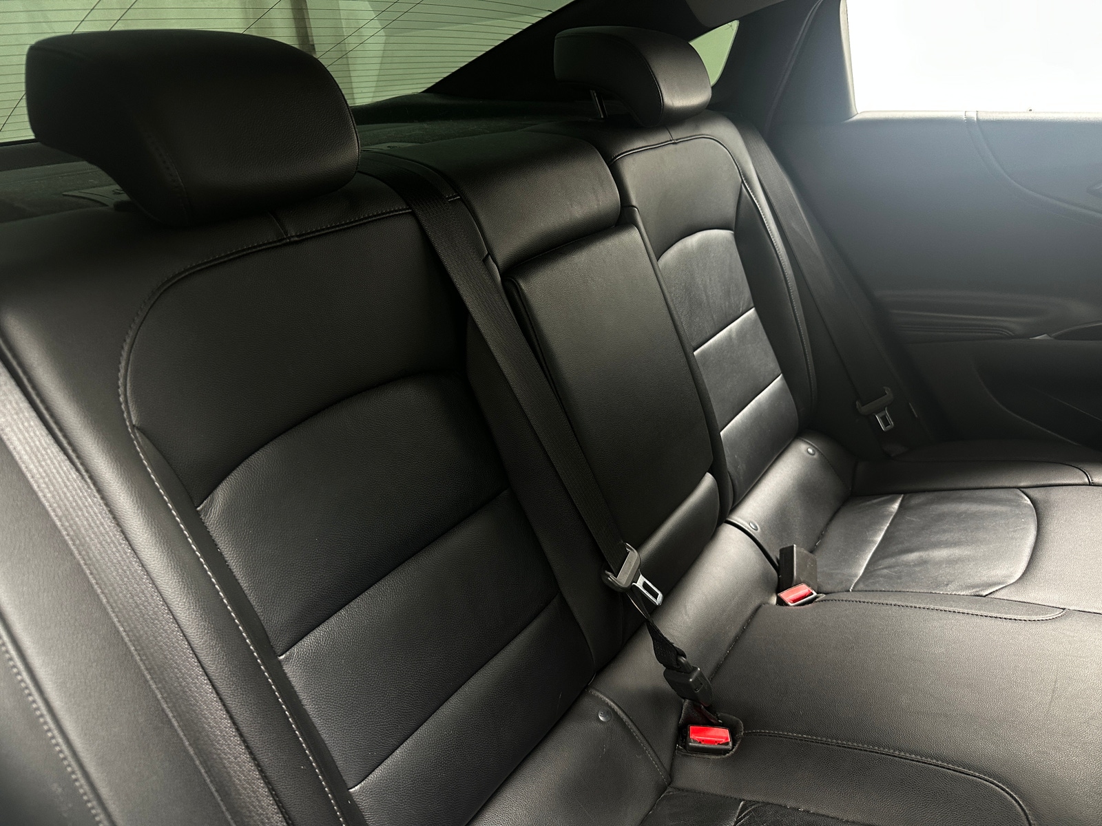 Thumbnail: 2018 Chevrolet Malibu - 6