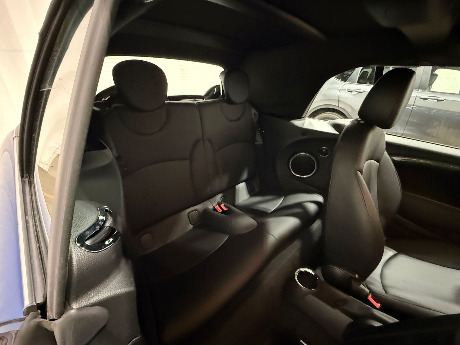 Thumbnail: 2015 MINI Cooper Convertible - 6