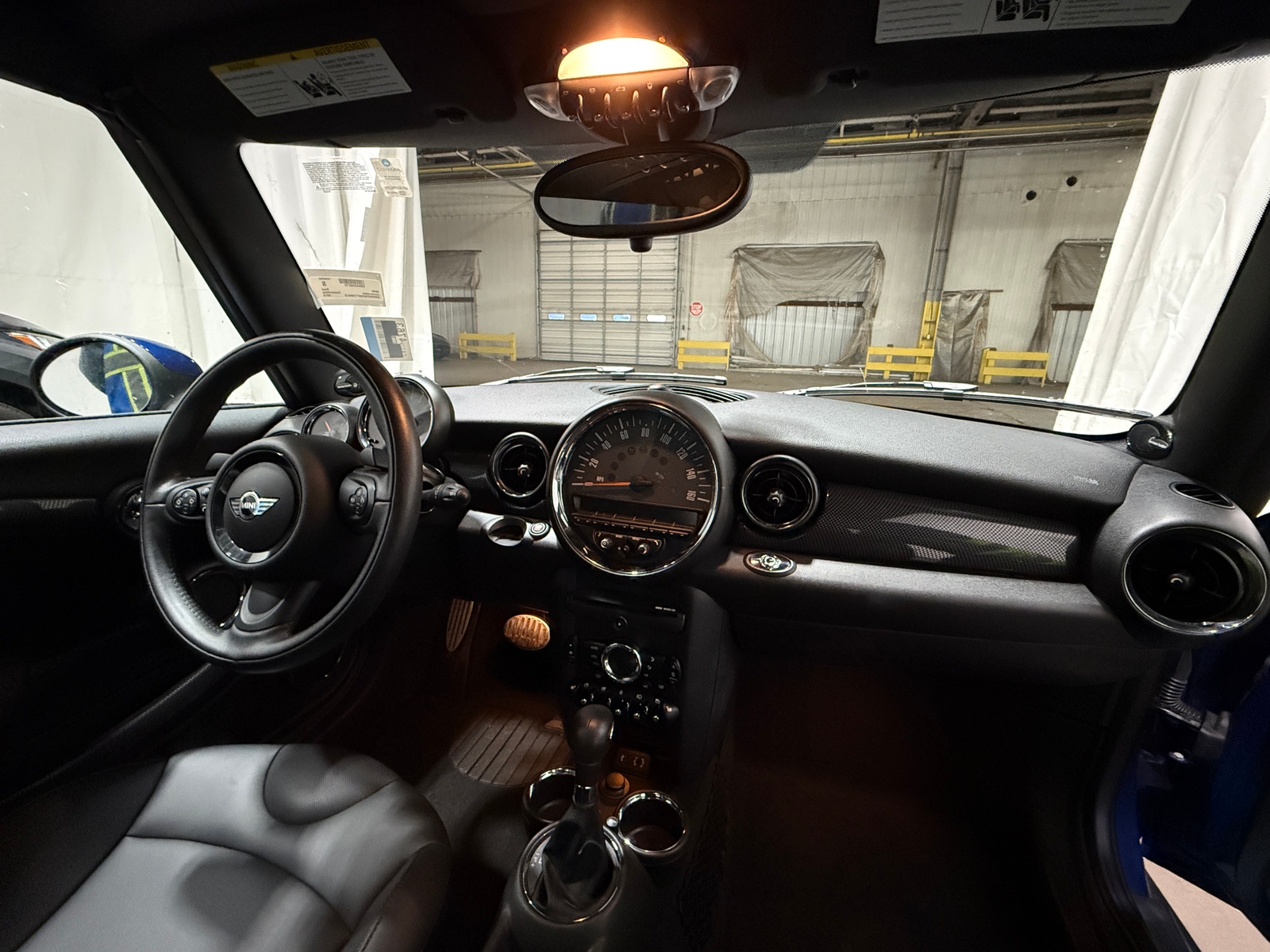 Thumbnail: 2015 MINI Cooper Convertible - 3