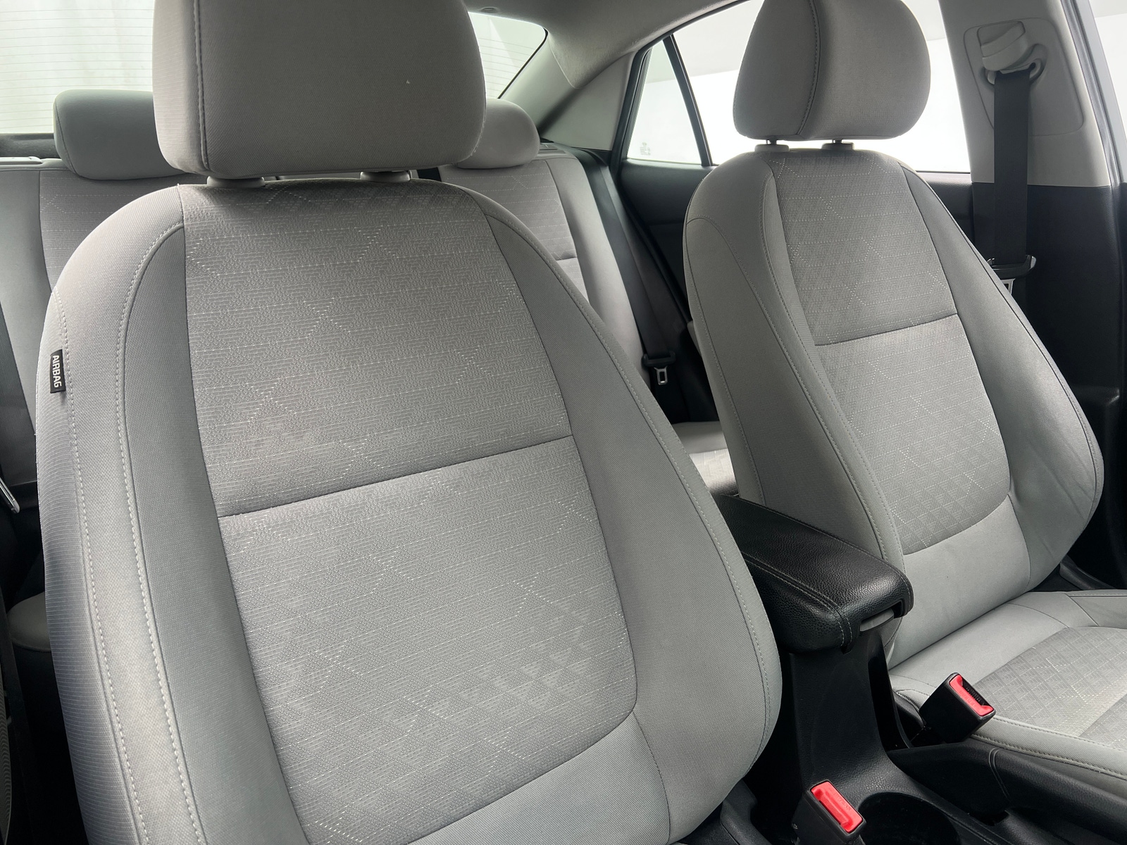 Thumbnail: 2021 Kia Rio - 2