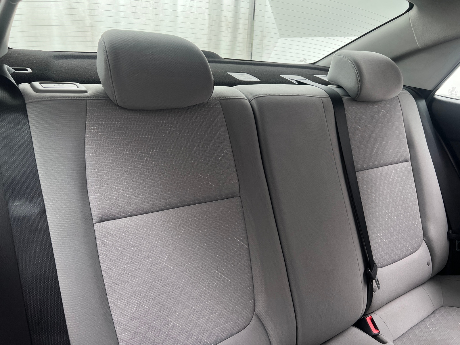 Thumbnail: 2021 Kia Rio - 6