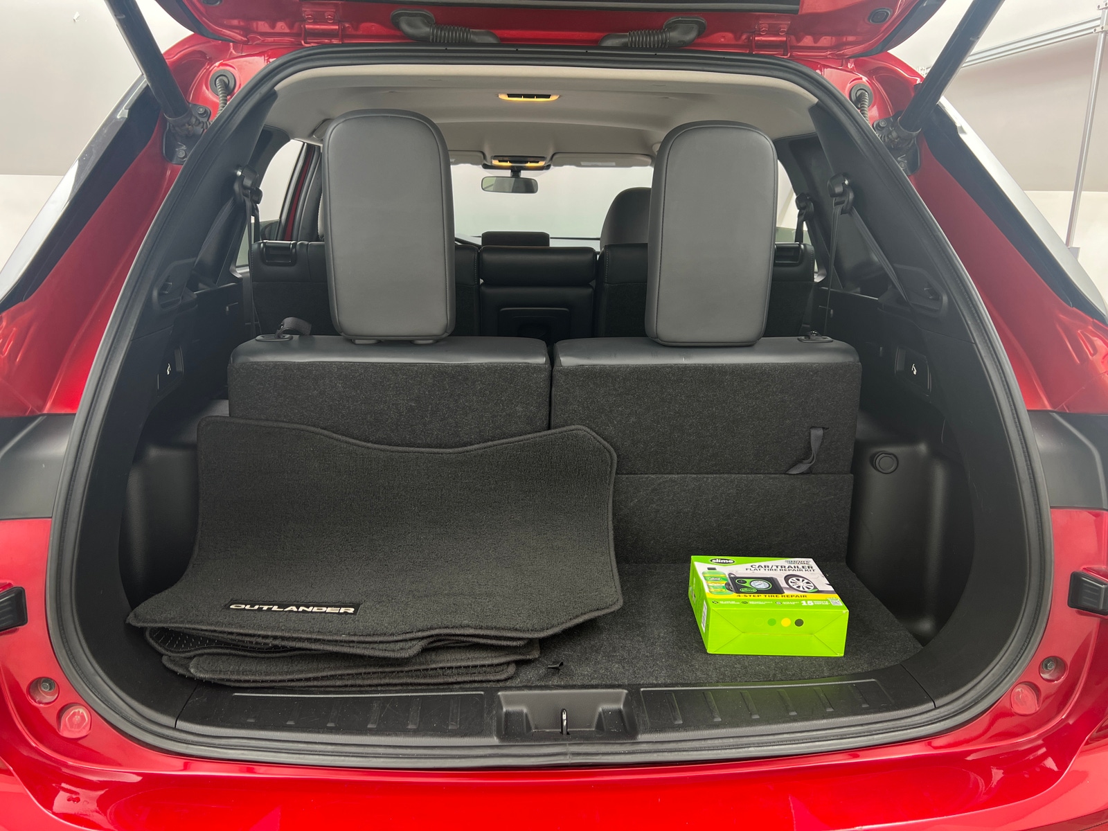 Thumbnail: 2024 Mitsubishi Outlander - 7