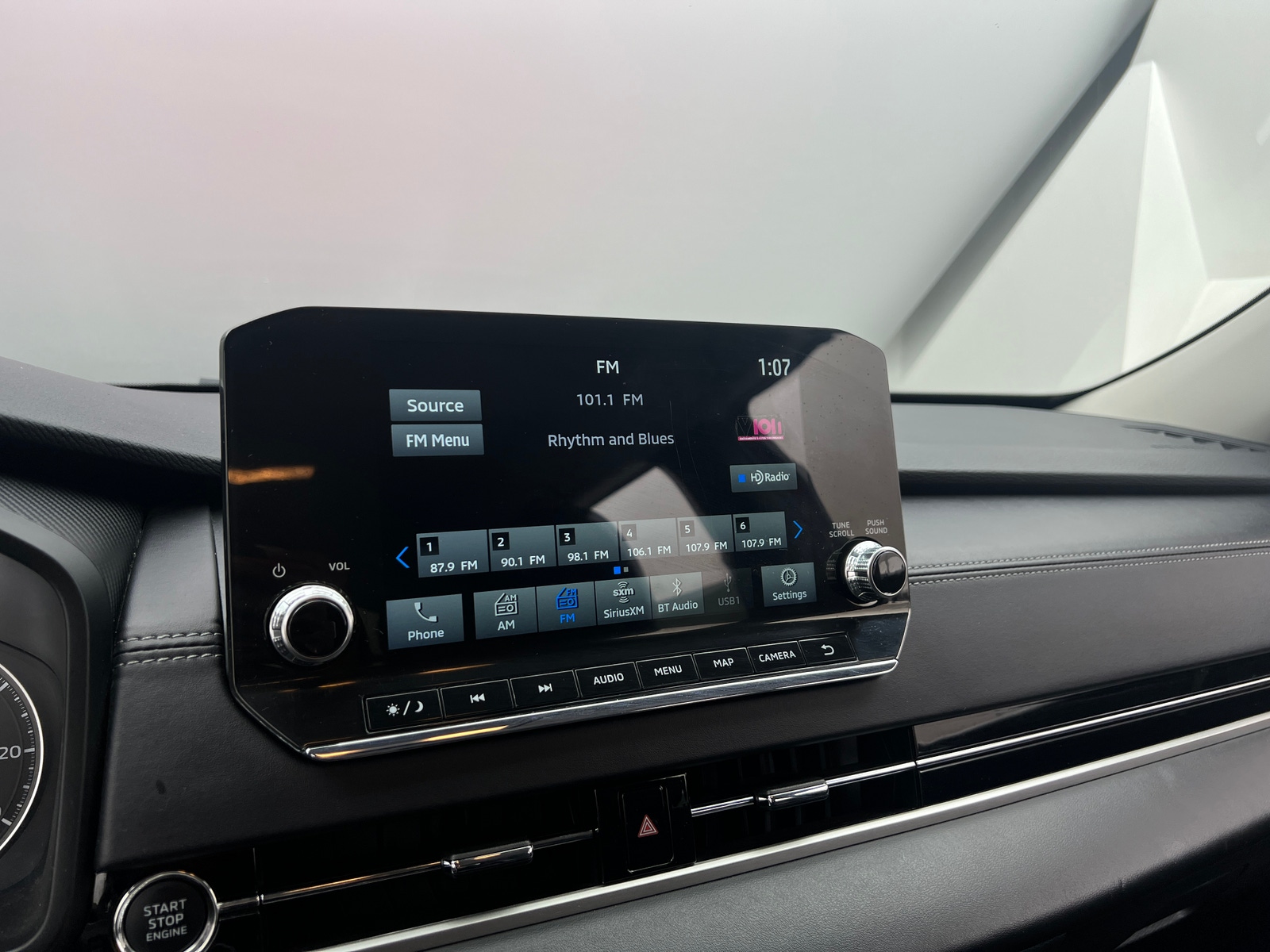 Thumbnail: 2024 Mitsubishi Outlander - 4