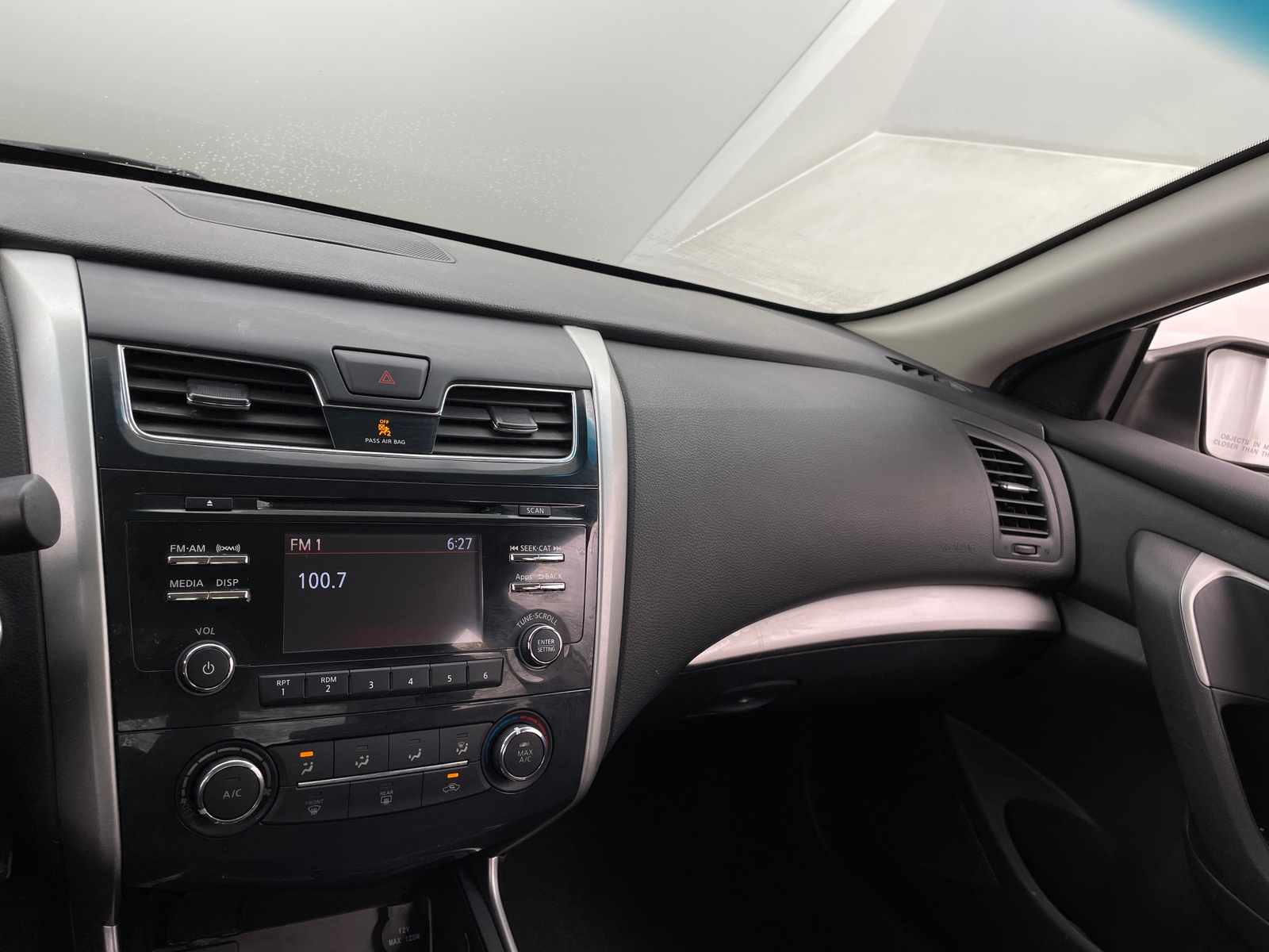 Thumbnail: 2015 Nissan Altima - 4