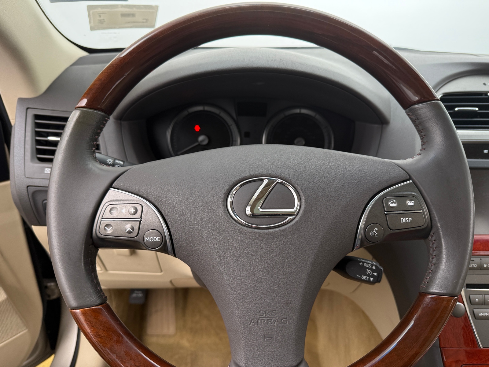 Thumbnail: 2011 Lexus ES - 4