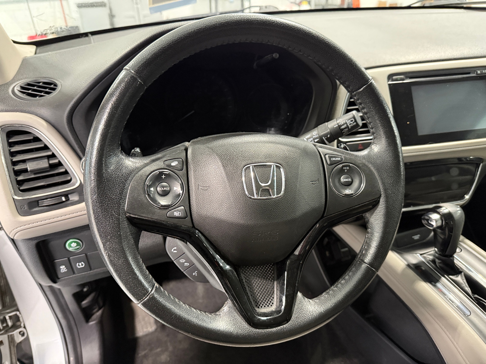 Thumbnail: 2016 Honda HR-V - 4