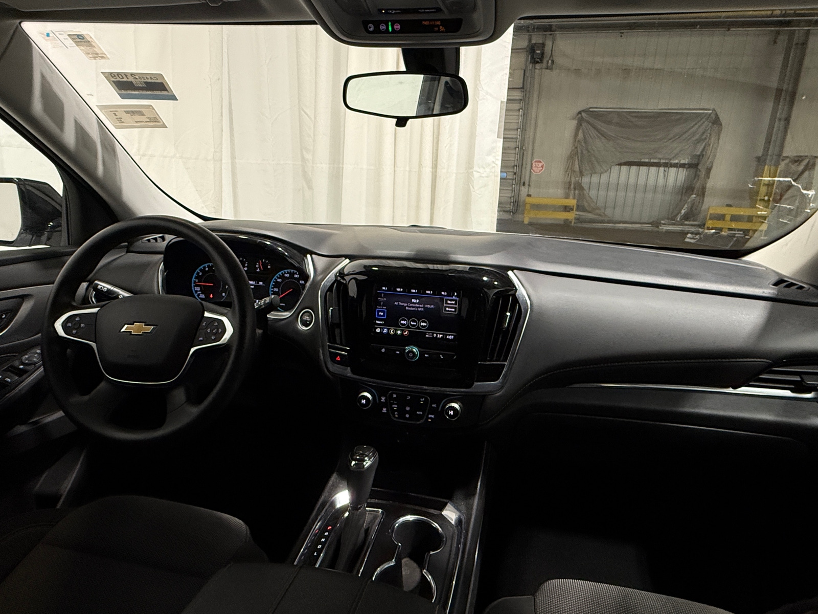 Thumbnail: 2020 Chevrolet Traverse - 3