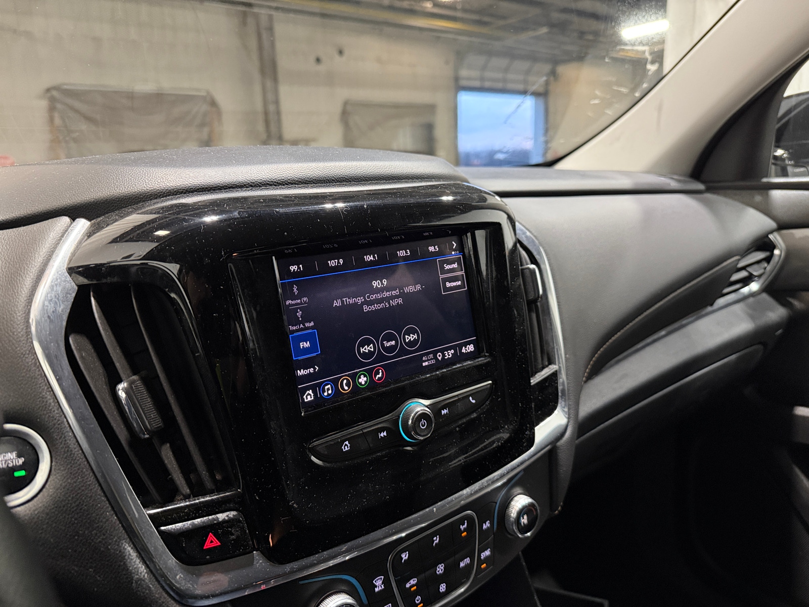 Thumbnail: 2020 Chevrolet Traverse - 4