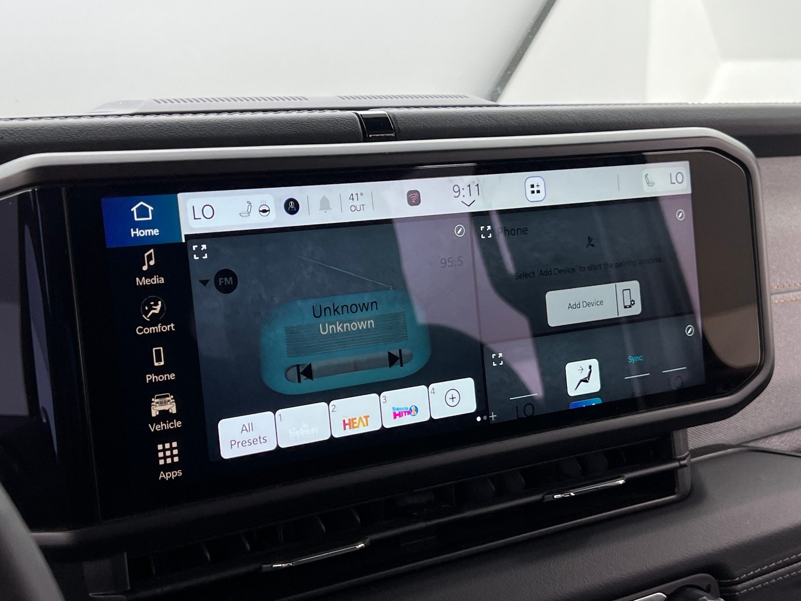 Thumbnail: 2024 Jeep Wrangler - 4