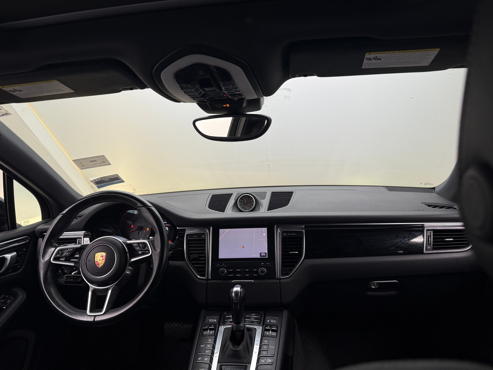 Thumbnail: 2018 Porsche Macan - 2