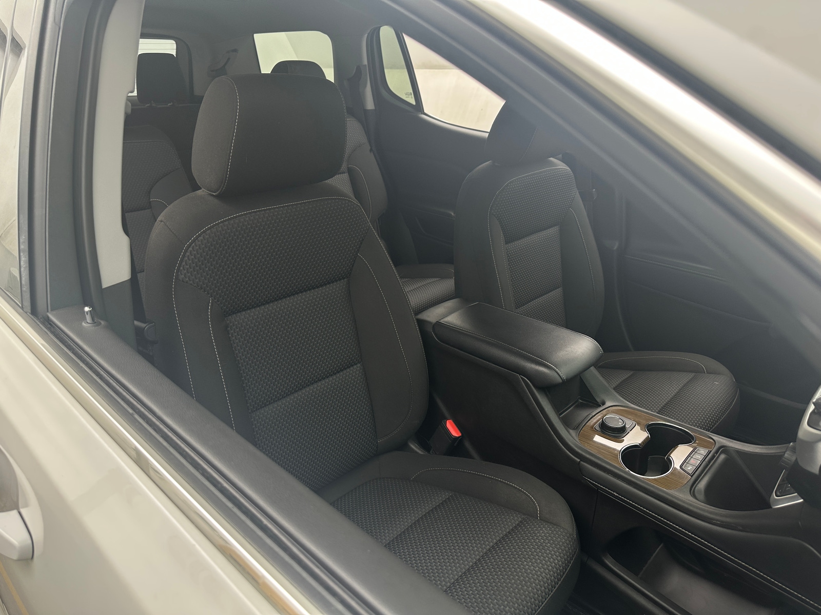 Thumbnail: 2022 GMC Acadia - 2