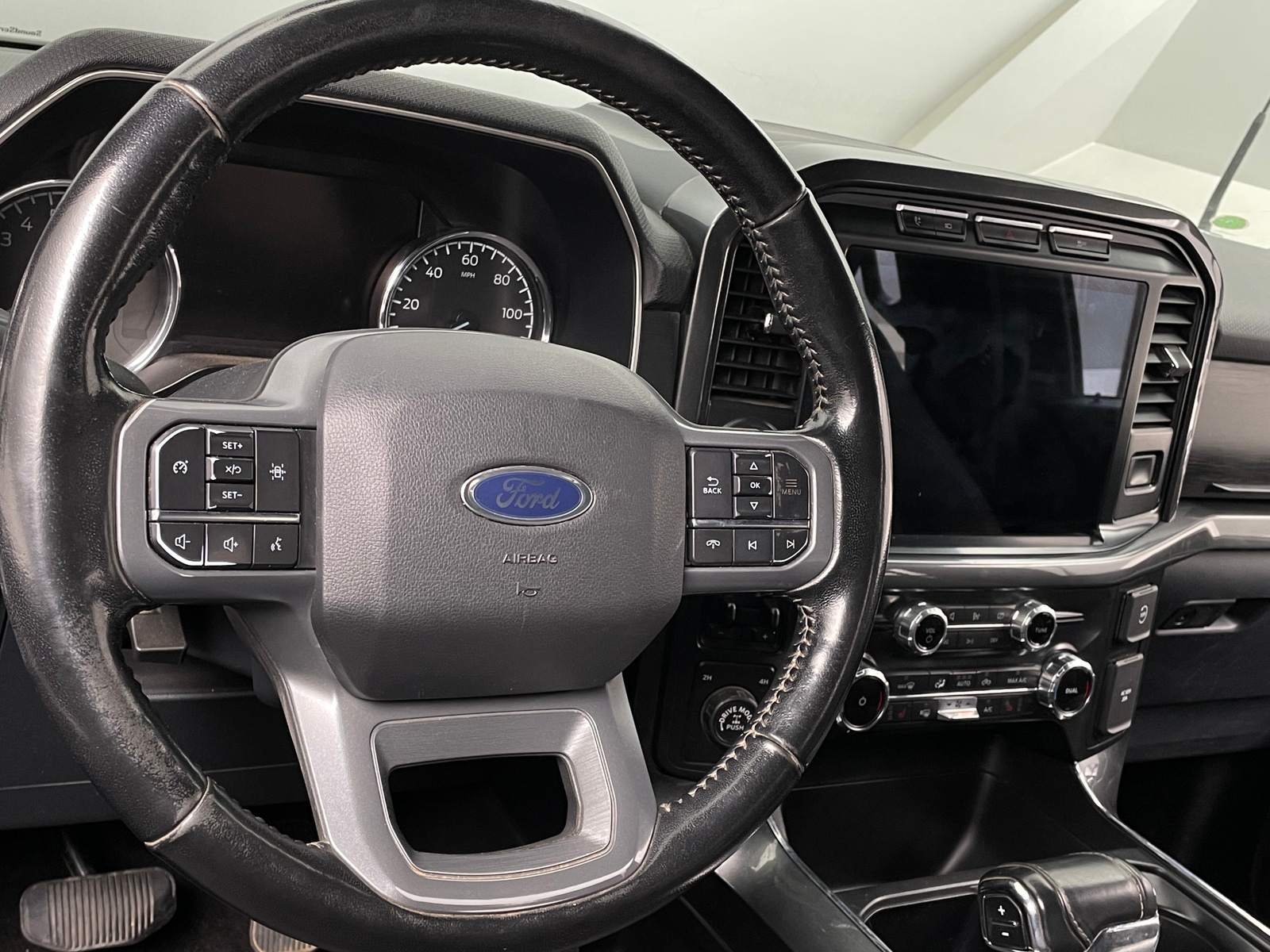 Thumbnail: 2022 Ford Econoline - 5