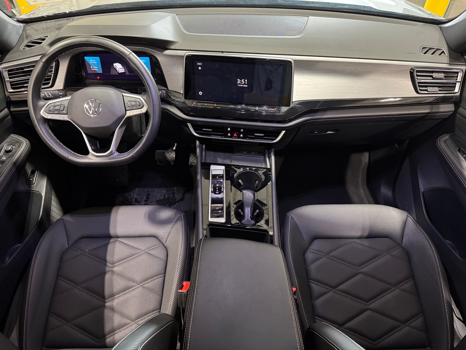 Thumbnail: 2025 Volkswagen Atlas - 2