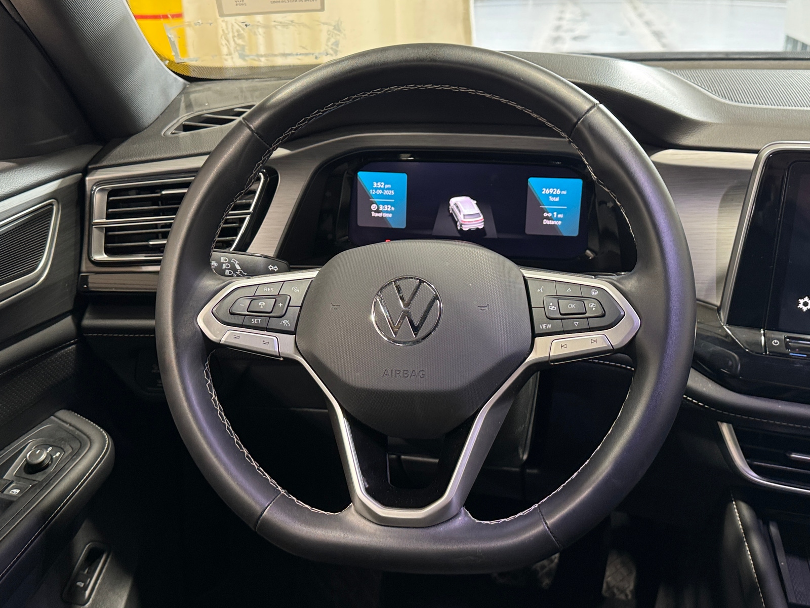 Thumbnail: 2025 Volkswagen Atlas - 4