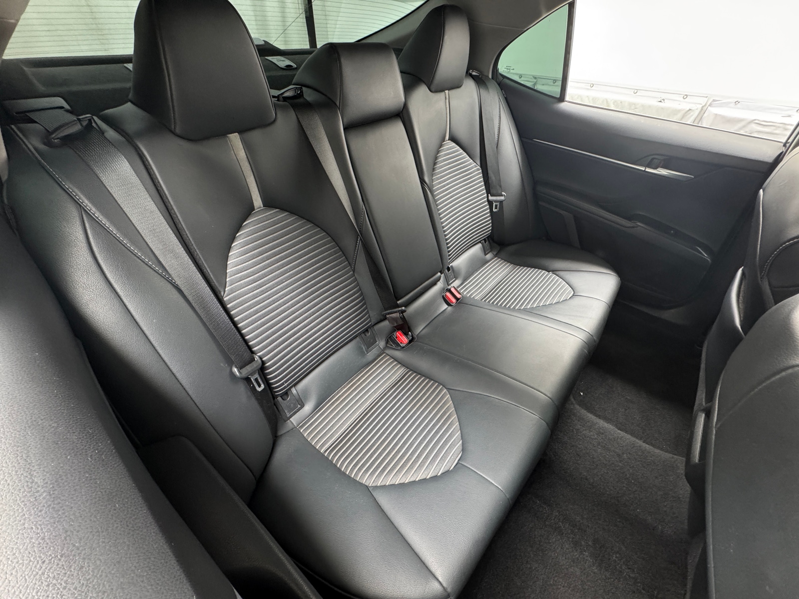 Thumbnail: 2020 Toyota Camry - 6