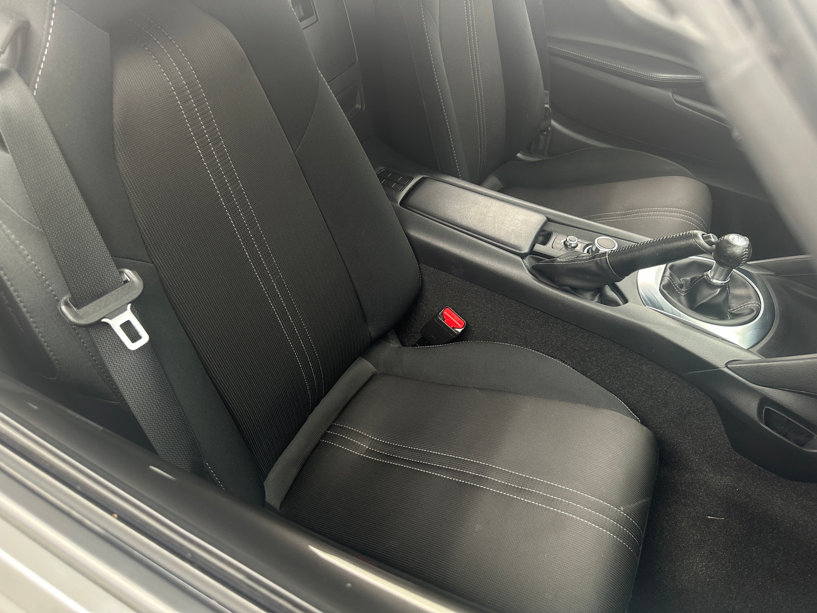 Thumbnail: 2021 Mazda MX-5 Miata - 2