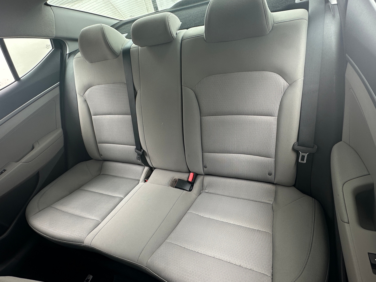 Thumbnail: 2017 Hyundai Elantra - 6