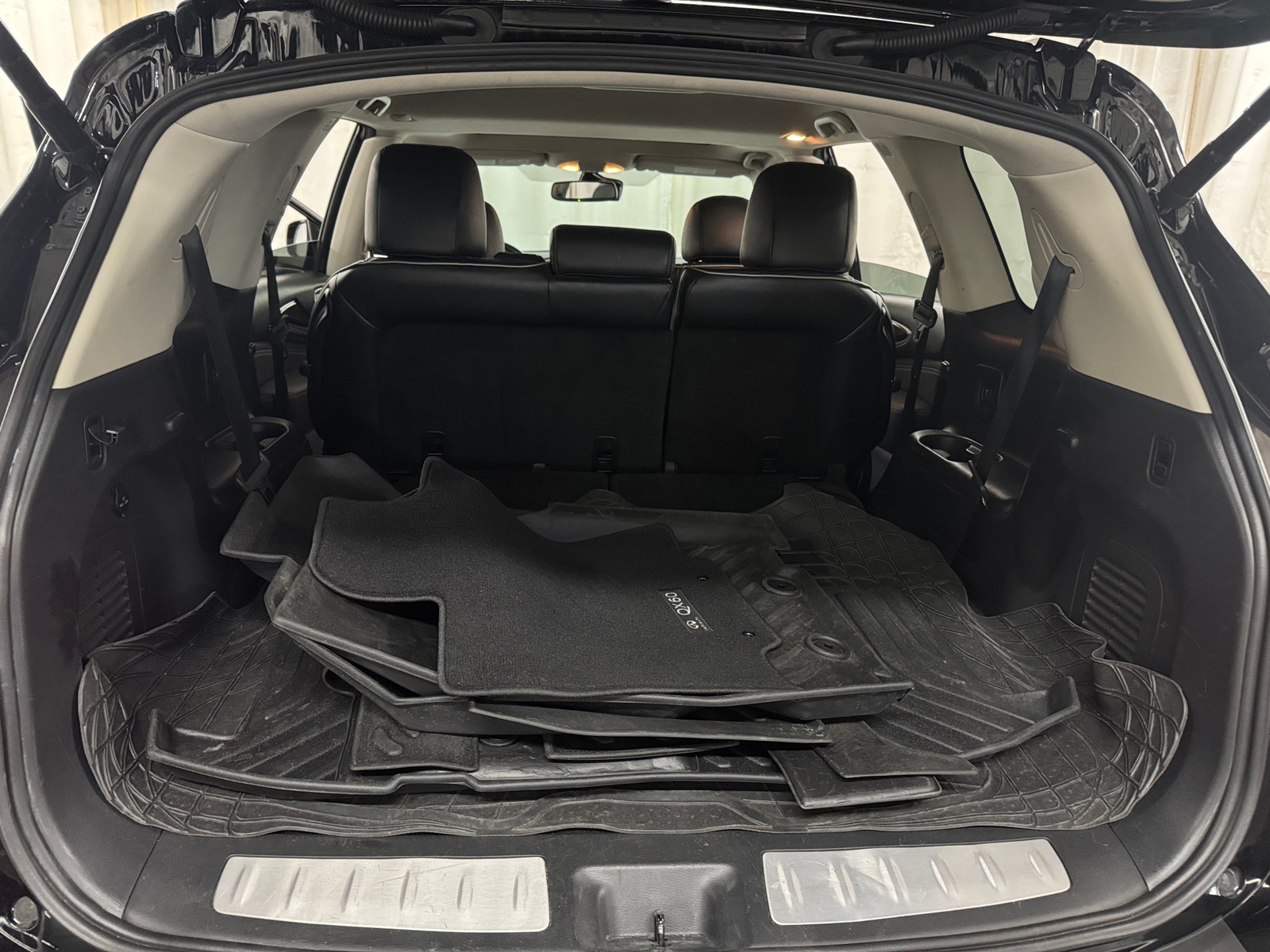 Thumbnail: 2019 INFINITI QX60 - 6