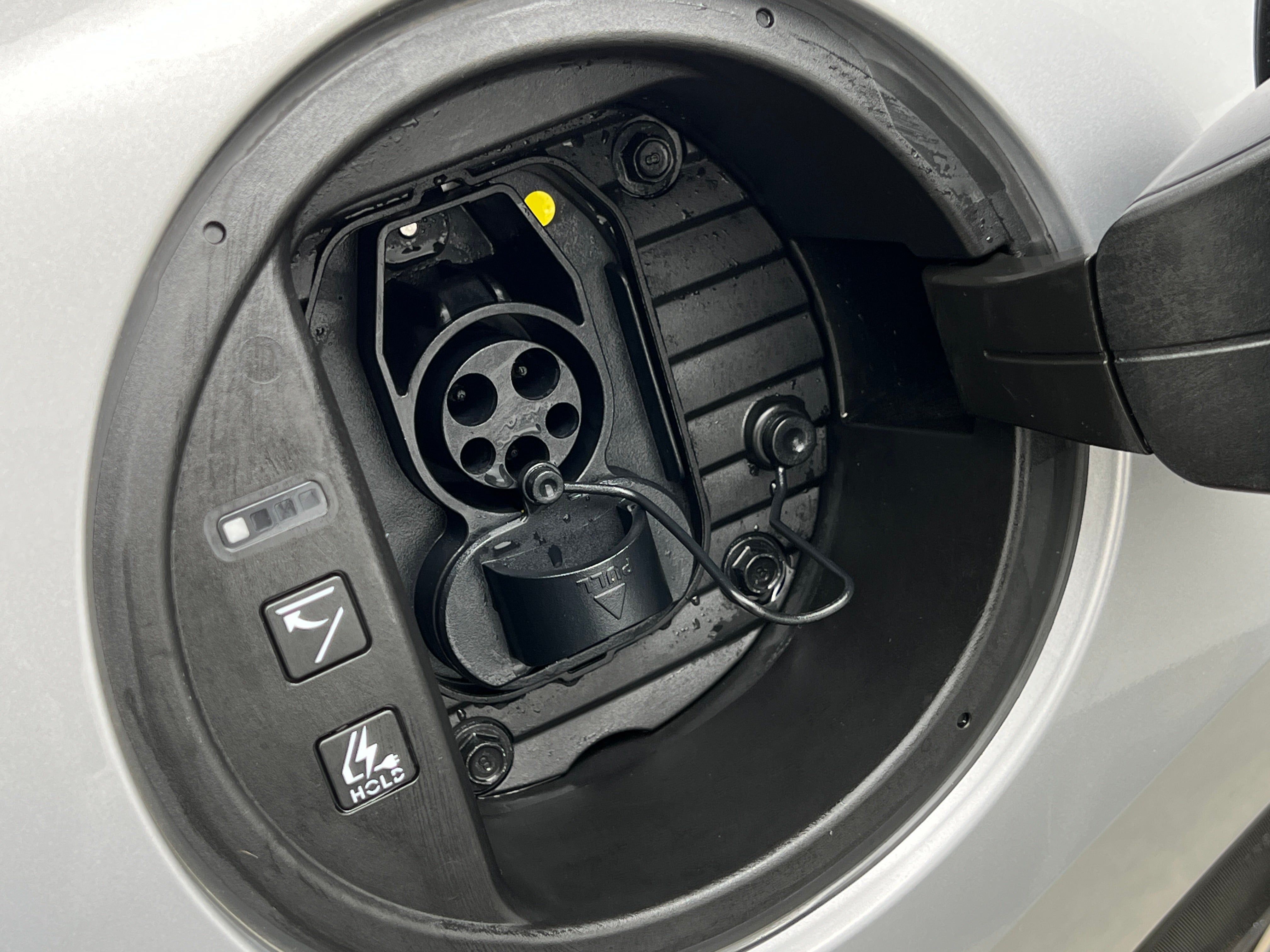 Used 2023 Hyundai IONIQ 6 SEL with VIN KMHM34AA8PA043394 for sale in Oak Creek, WI