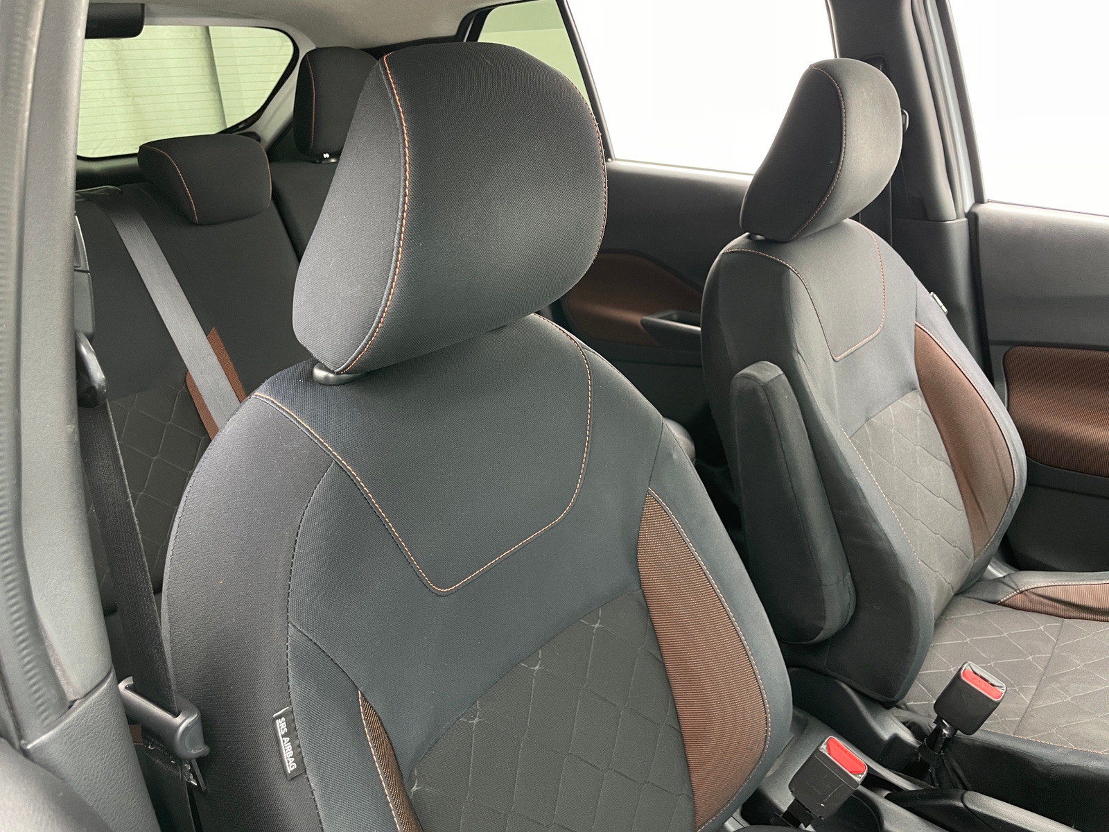 Thumbnail: 2018 Nissan Kicks - 2