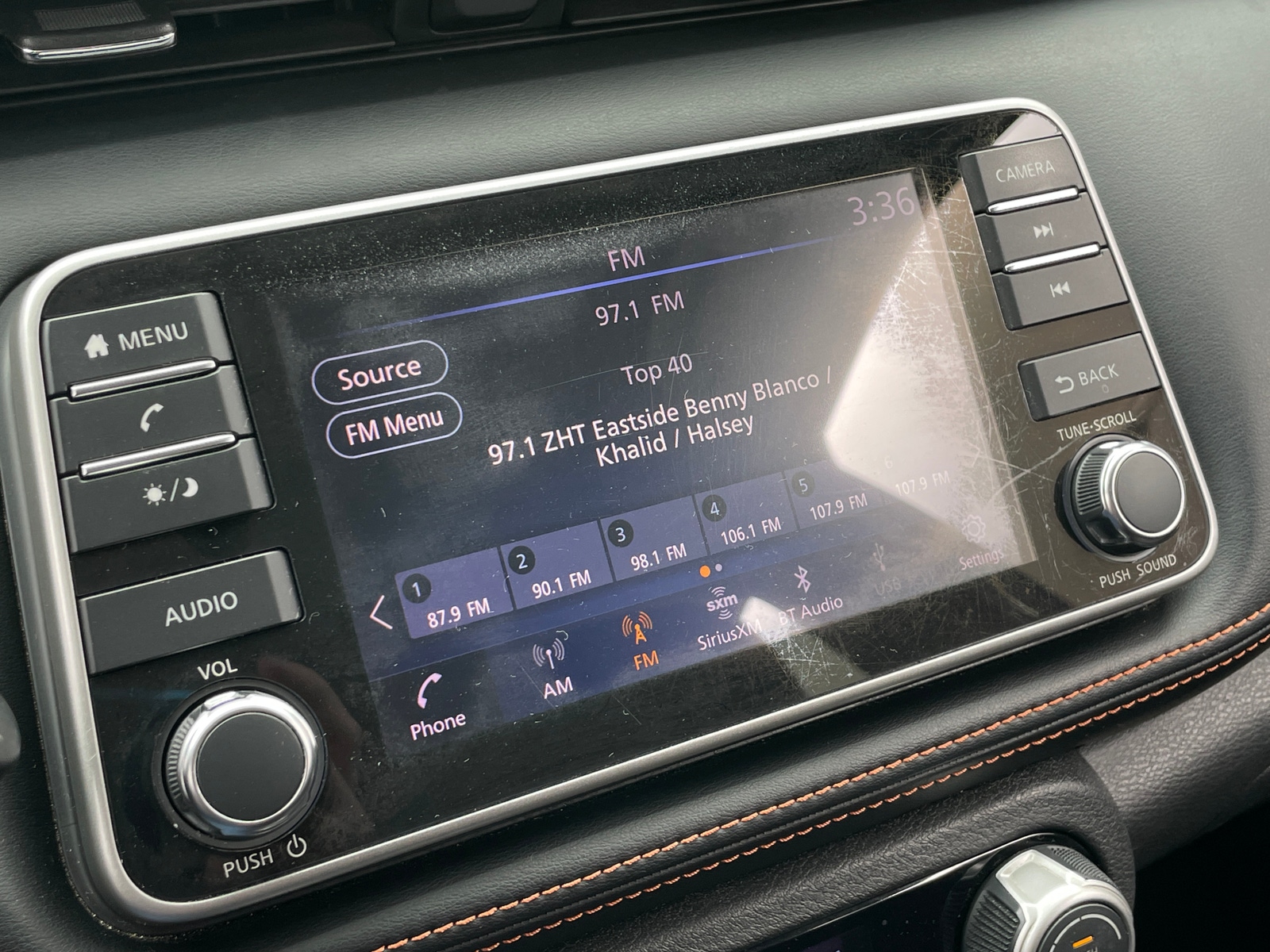 Thumbnail: 2018 Nissan Kicks - 4