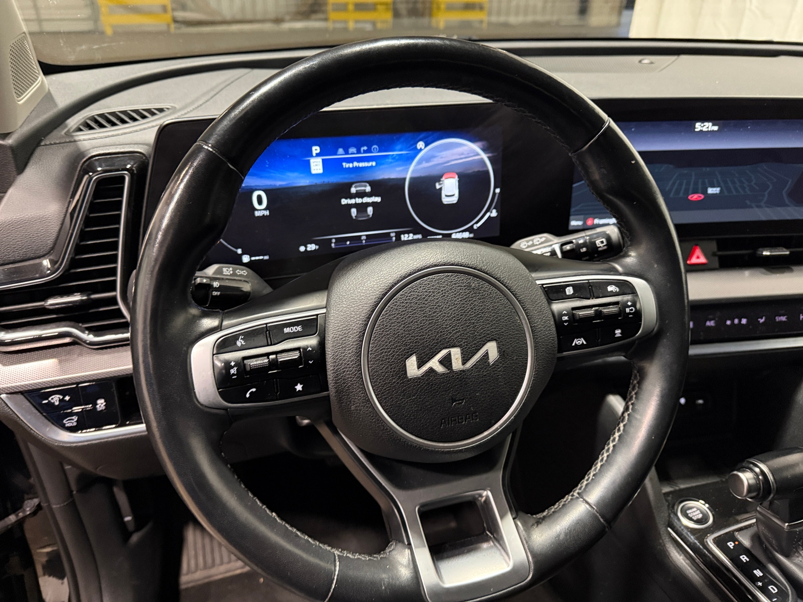 Thumbnail: 2023 Kia Sportage - 4