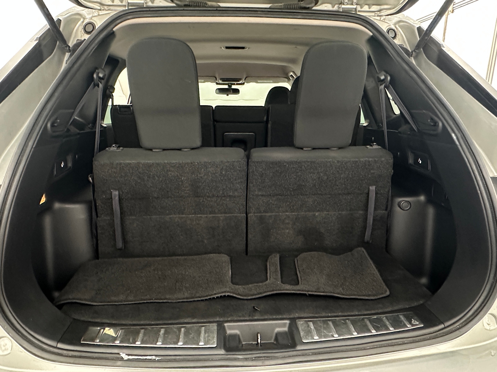 Thumbnail: 2022 Mitsubishi Outlander - 7