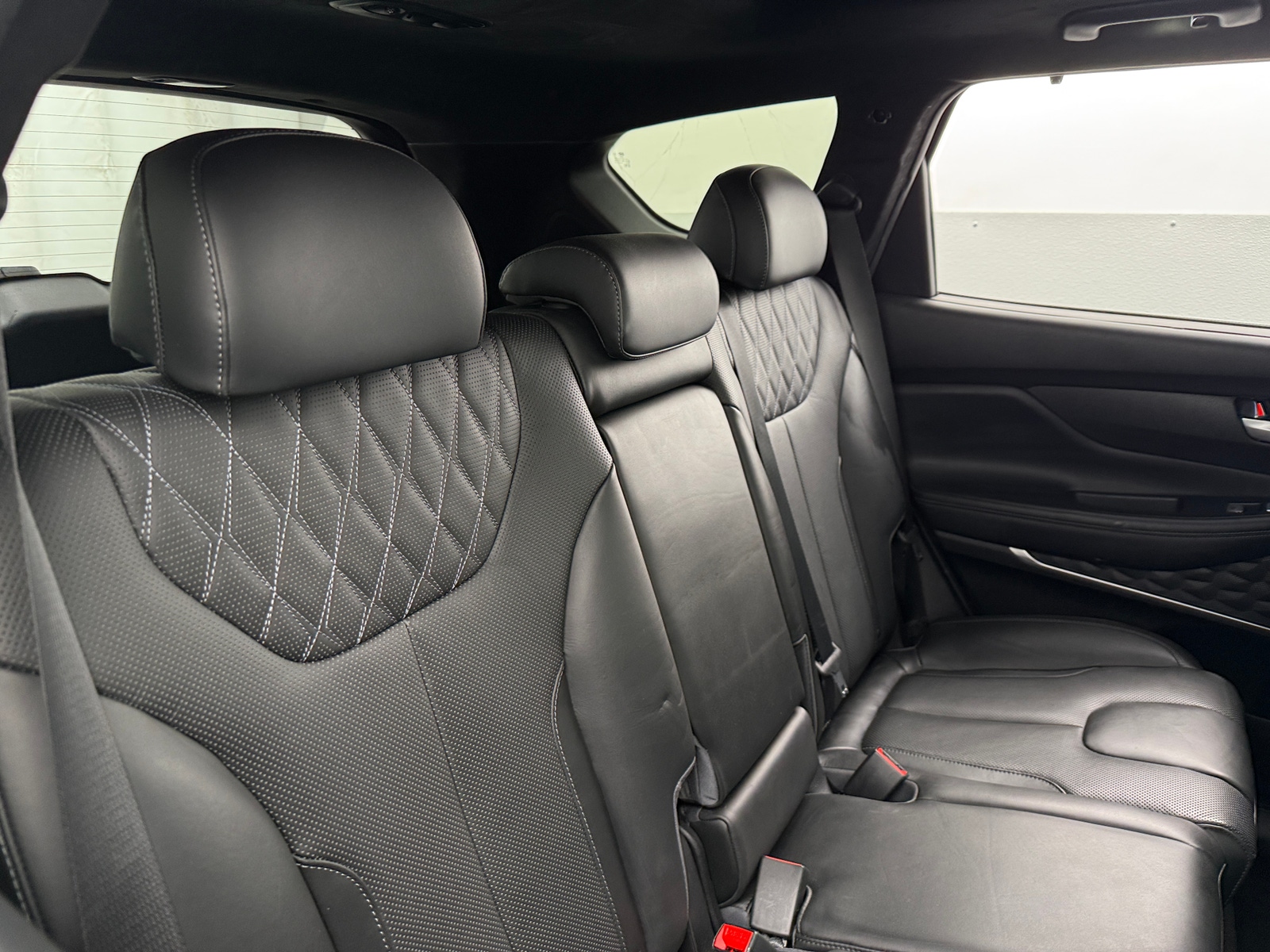 Thumbnail: 2023 Hyundai Santa Fe - 5