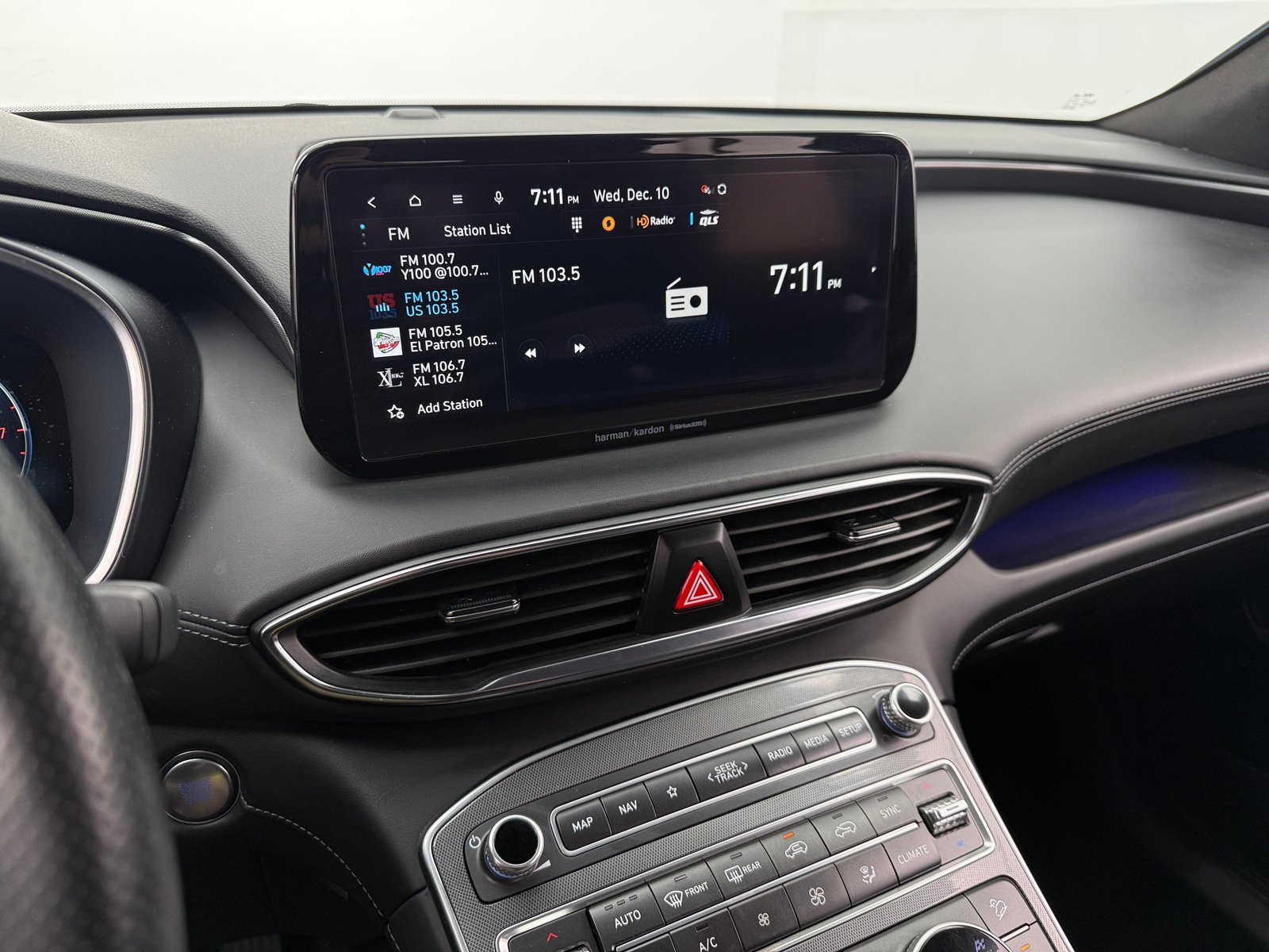 Thumbnail: 2023 Hyundai Santa Fe - 3