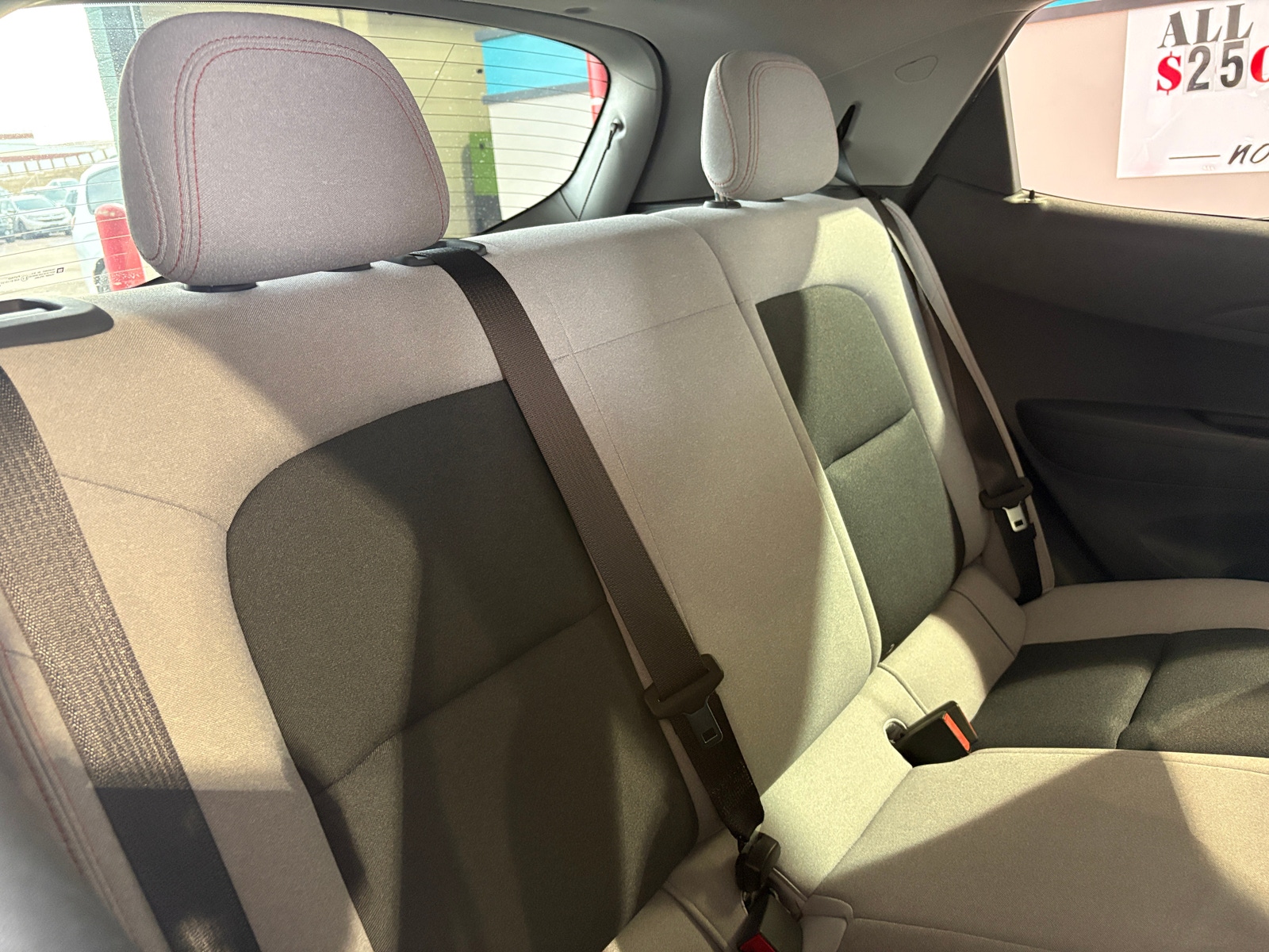 Thumbnail: 2020 Chevrolet Bolt EV - 6