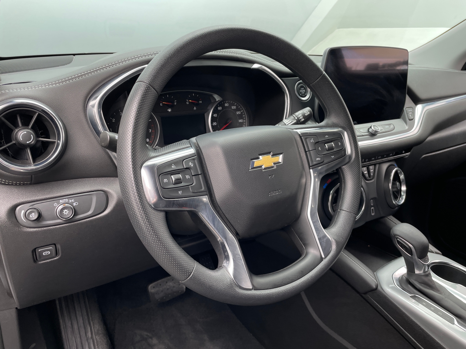 Thumbnail: 2025 Chevrolet Blazer - 5