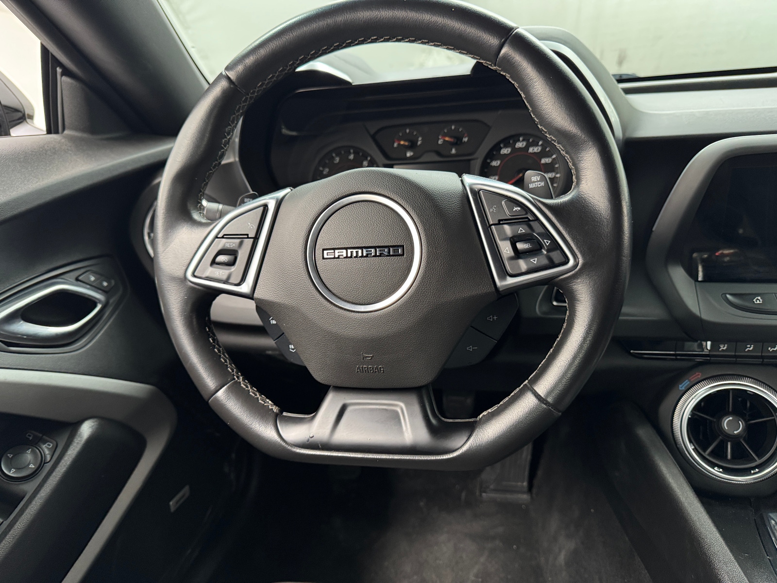 Thumbnail: 2021 Chevrolet Camaro - 4