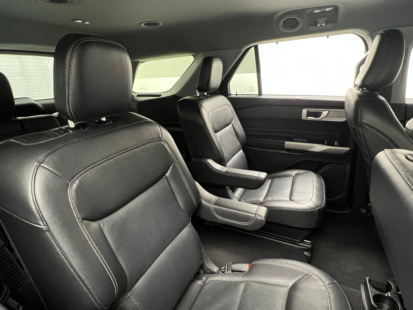 Thumbnail: 2023 Ford Explorer - 5