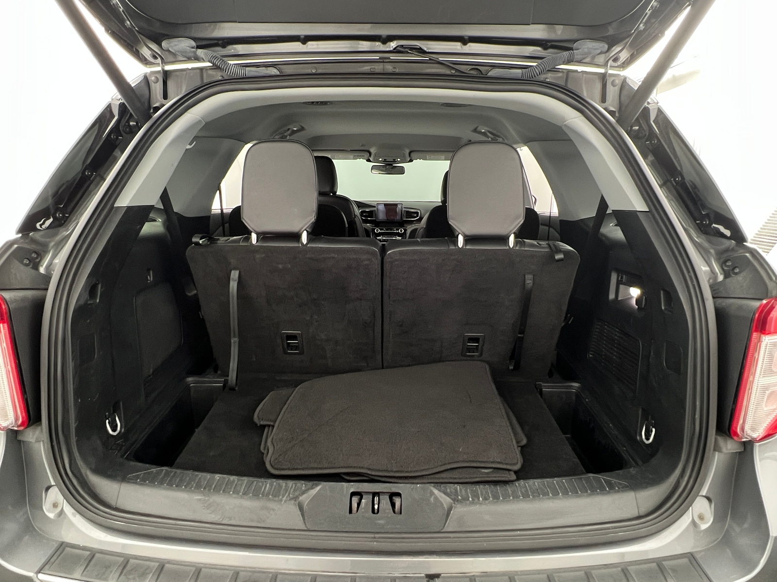 Thumbnail: 2023 Ford Explorer - 6