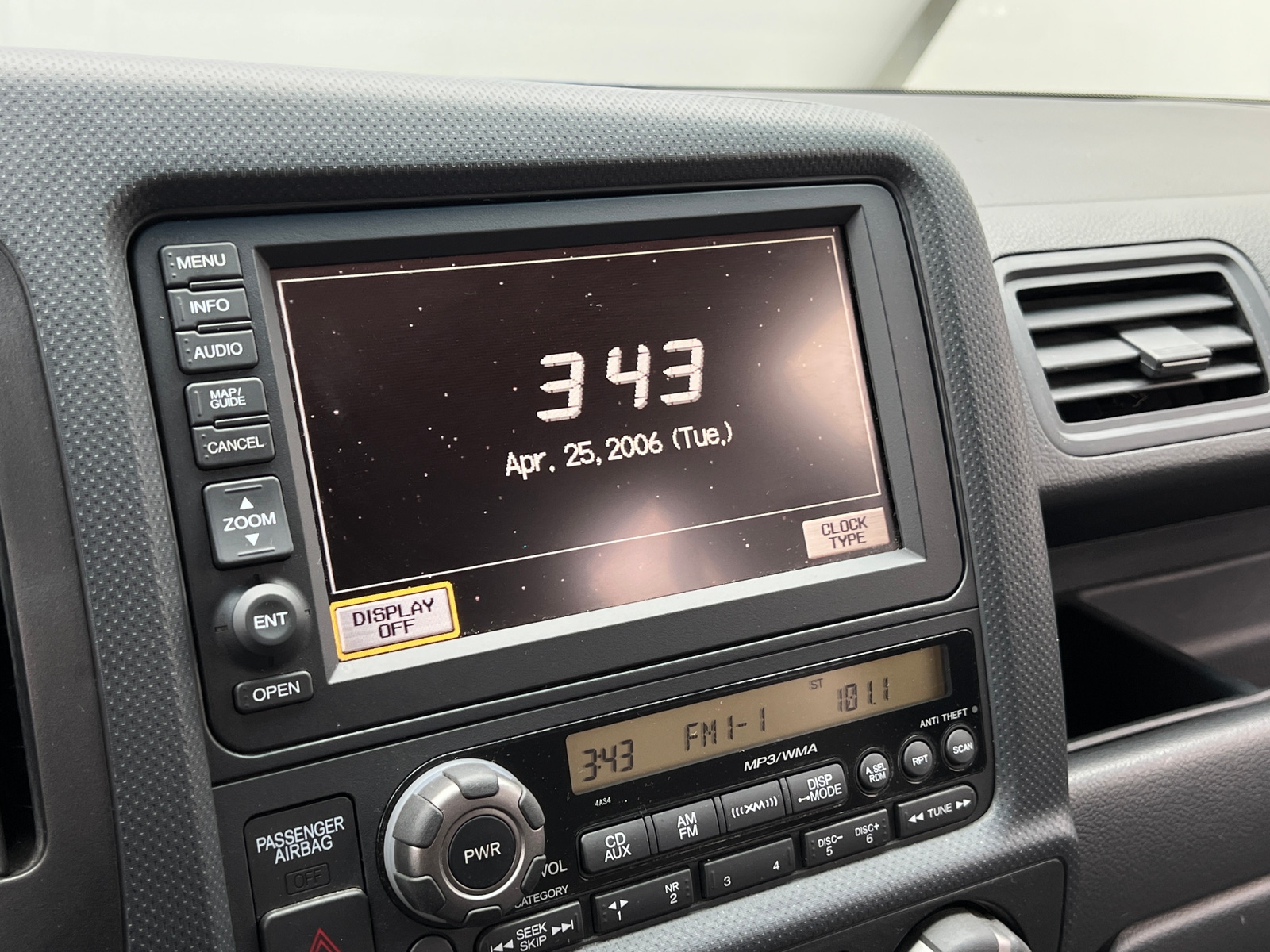 Thumbnail: 2010 Honda Ridgeline - 3