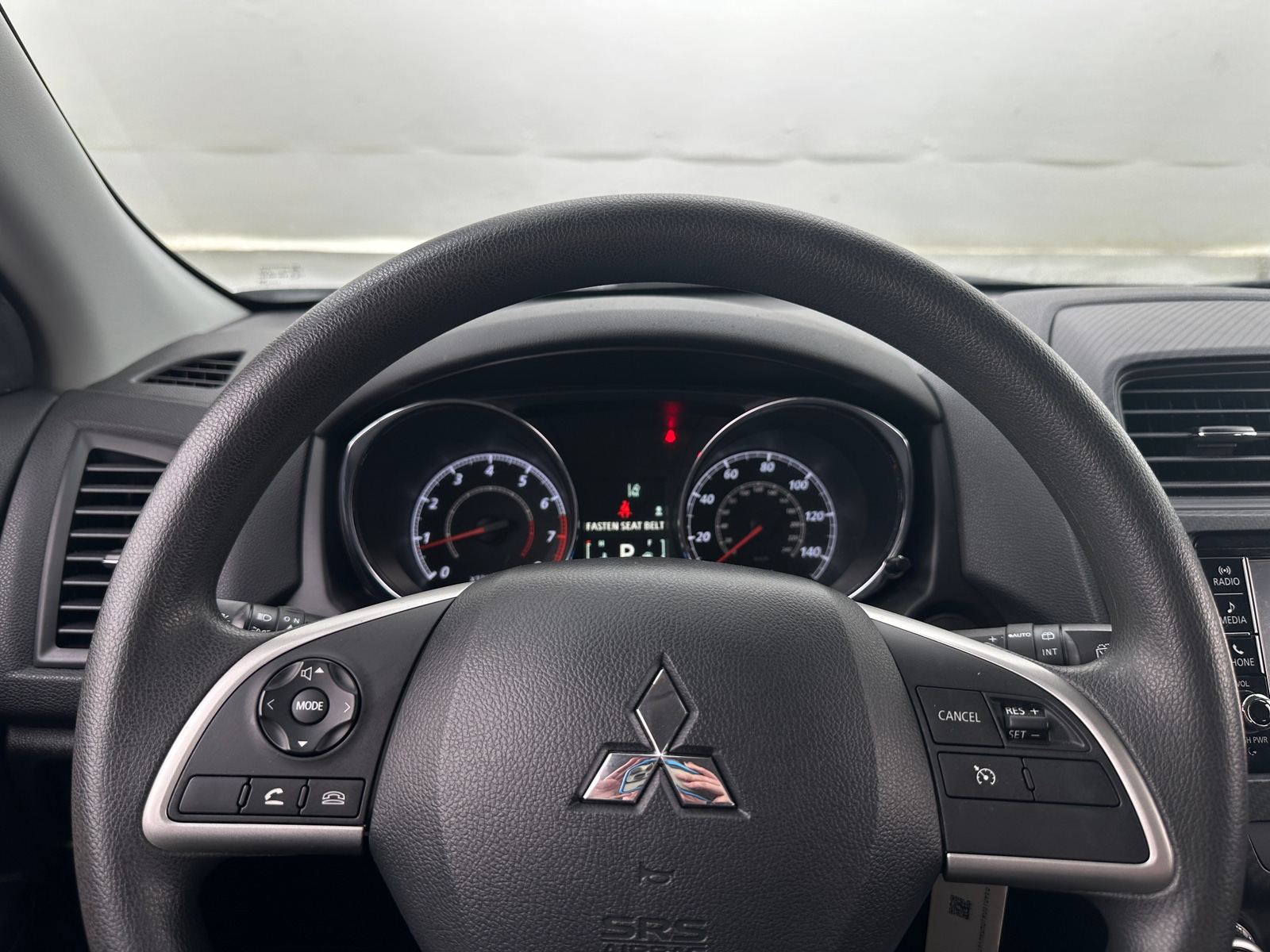 Thumbnail: 2024 Mitsubishi Outlander Sport - 5